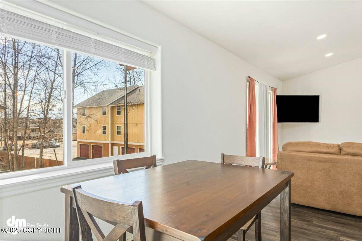Anchorage, AK 99508,5415 E 26th AVE #4A