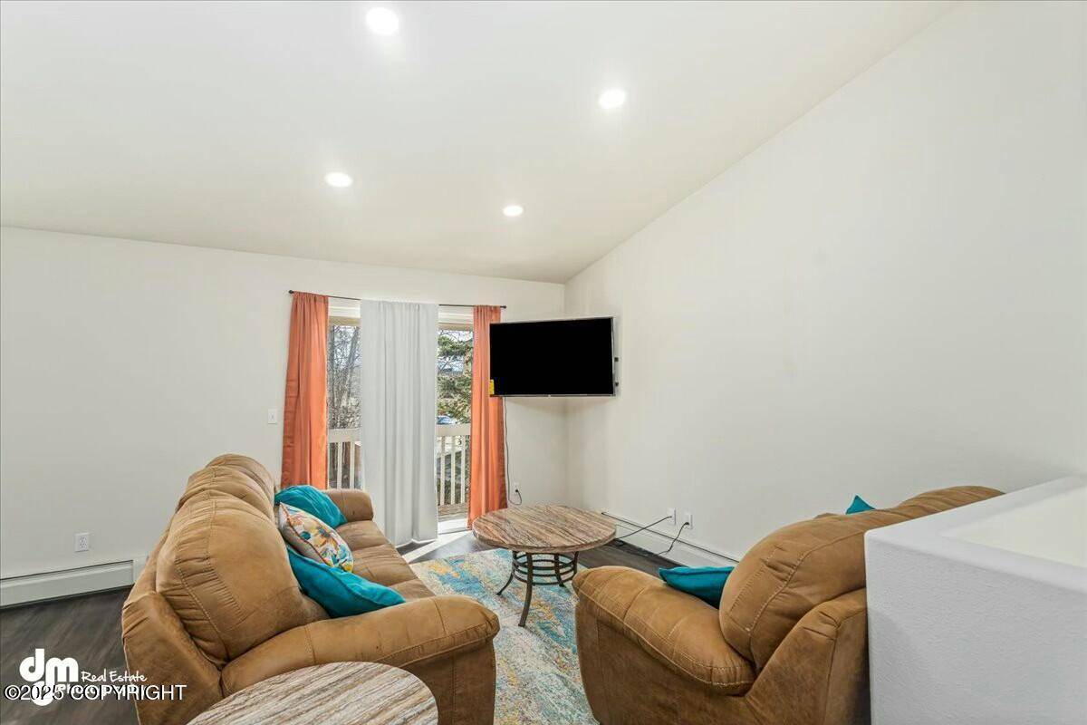 Anchorage, AK 99508,5415 E 26th AVE #4A