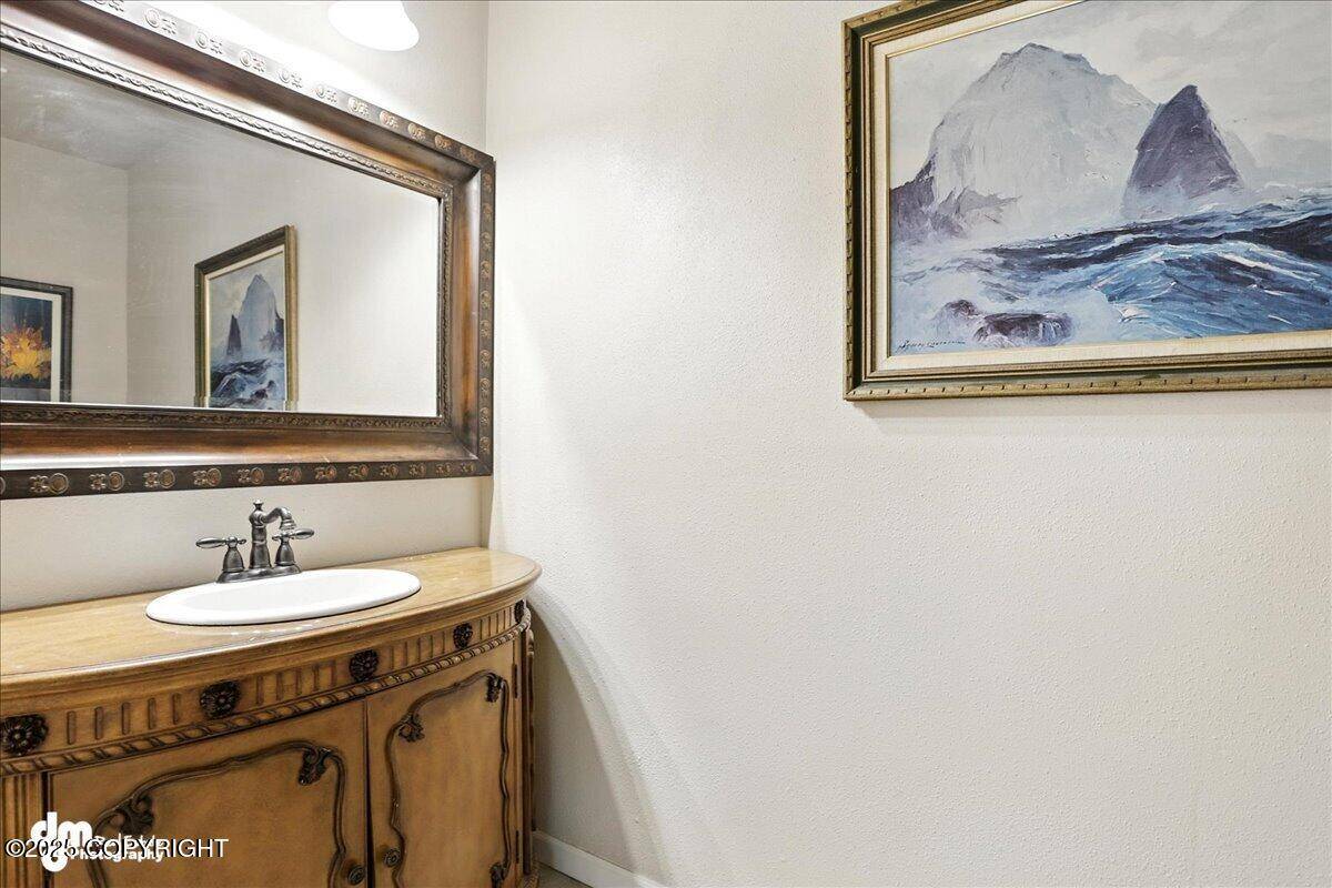 Eagle River, AK 99577,20236 Eagle River RD