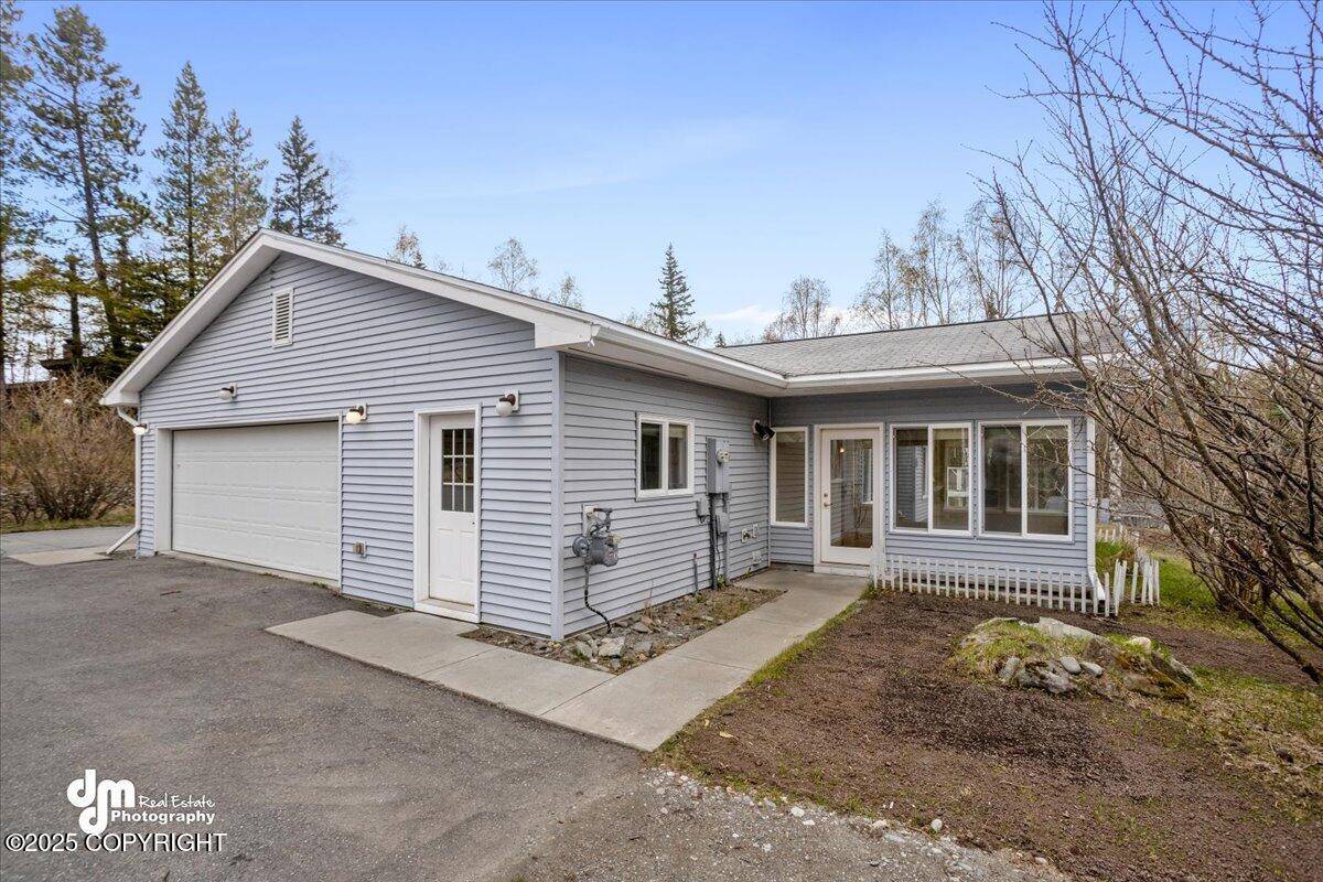 Anchorage, AK 99507,4400 O'Malley RD
