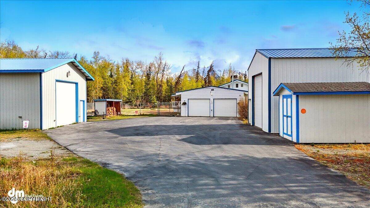 Palmer, AK 99645,16300 E Maud RD