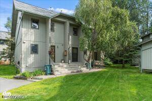 Anchorage, AK 99507,1860 E 72nd AVE #8