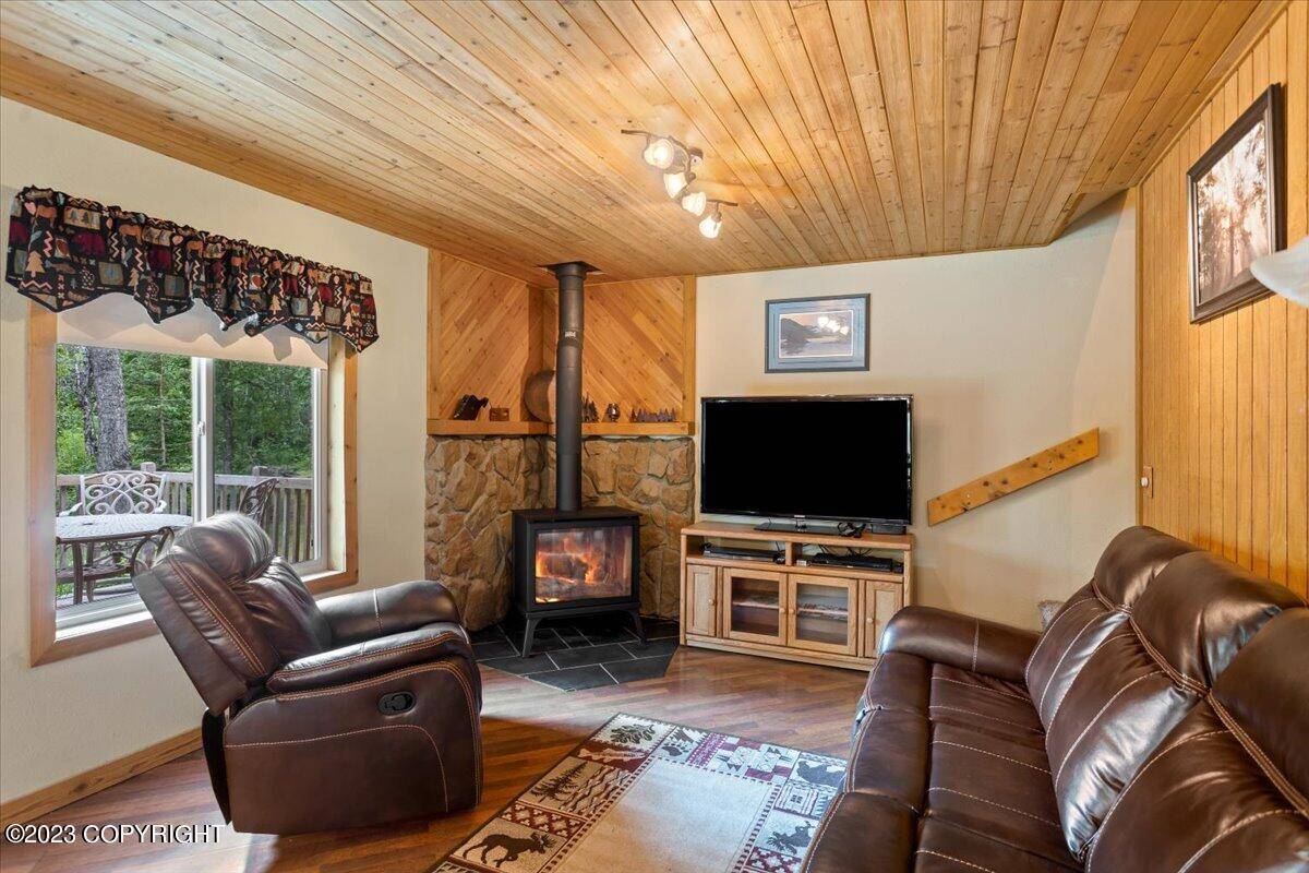 Palmer, AK 99645,1205 N Golden Hills DR