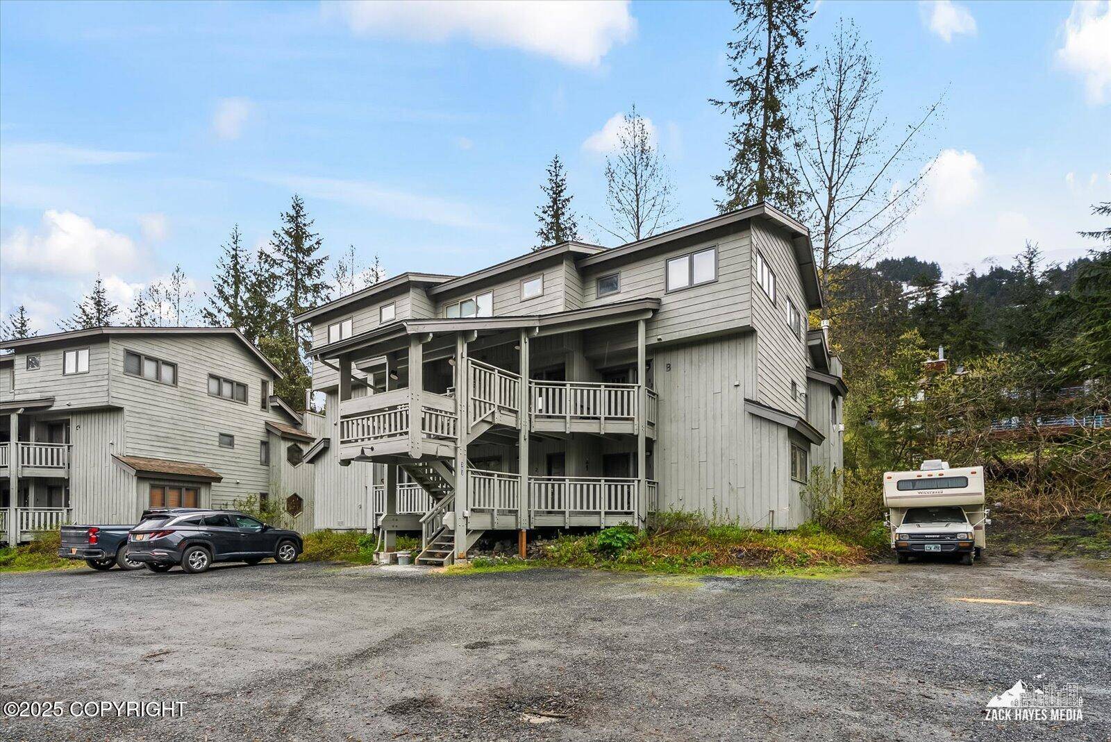 Girdwood, AK 99587,303 Crystal Mountain RD #B3