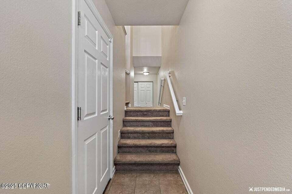 Anchorage, AK 99508,2671 Aspen Heights LOOP #42
