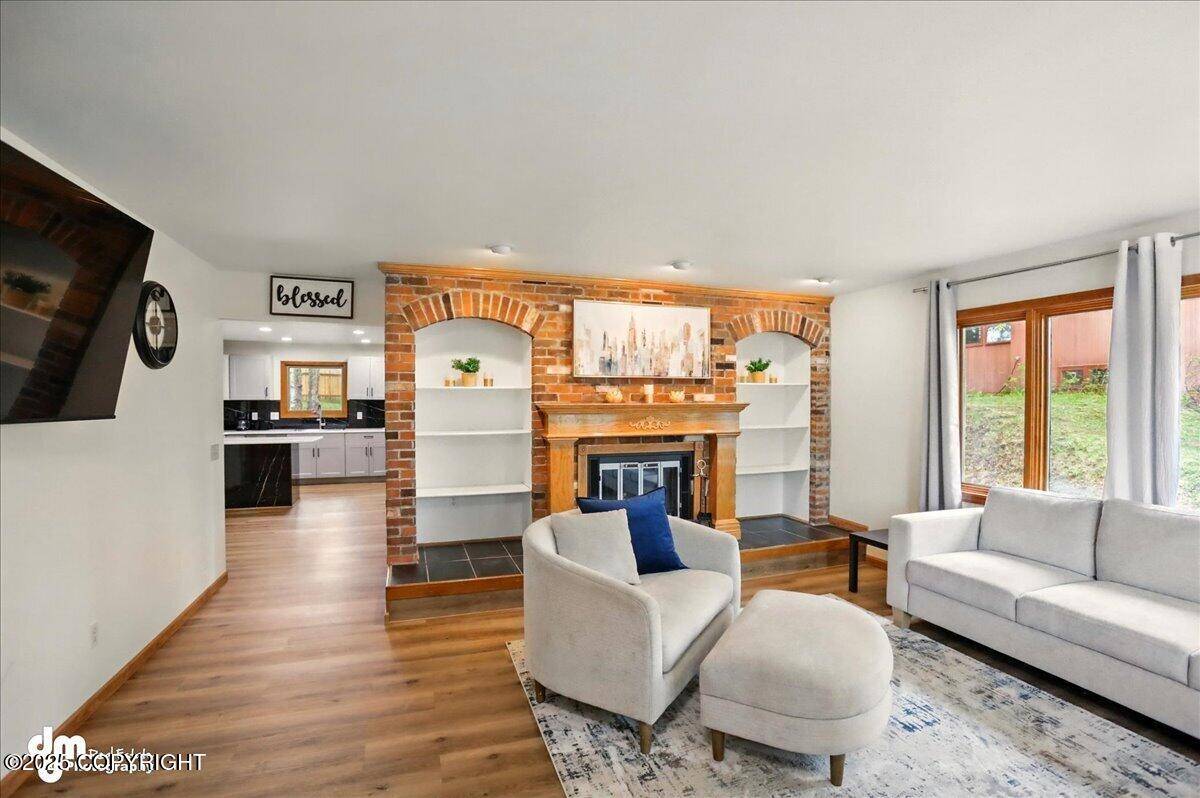 Anchorage, AK 99502,4320 Seeley CIR