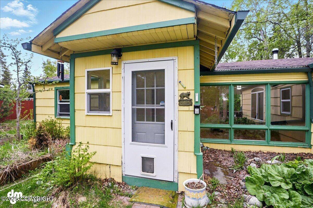 Anchorage, AK 99517,1948 Wildwood LN