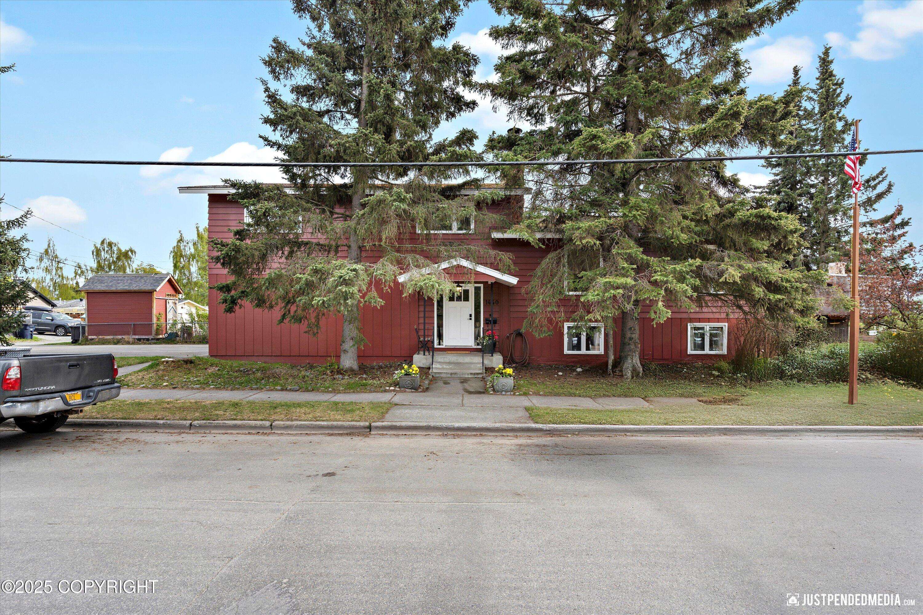 Anchorage, AK 99501,1440 W 13th AVE
