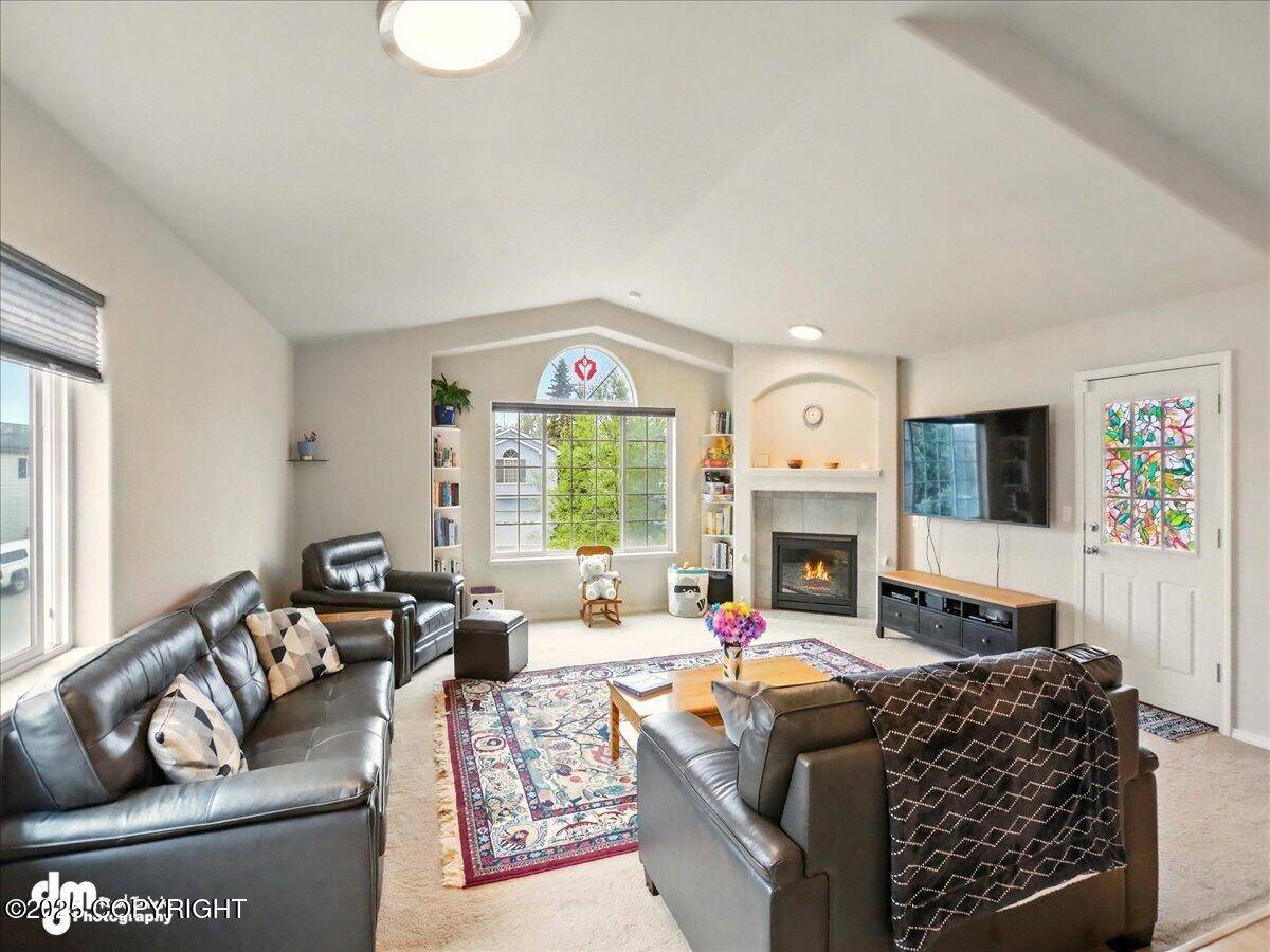 Anchorage, AK 99515,11015 Retreat CIR