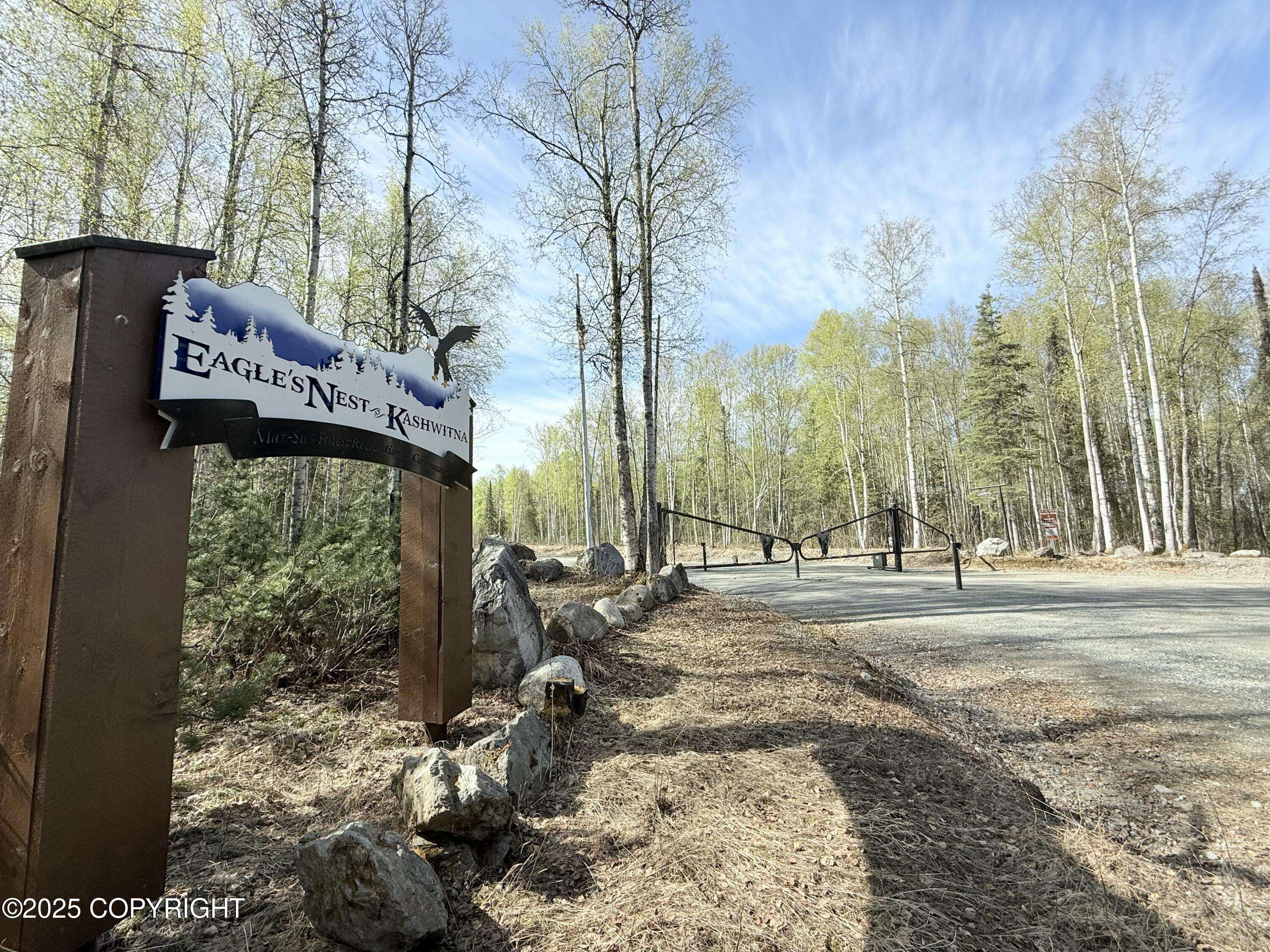Willow, AK 99688,20001 E Goshawk WAY