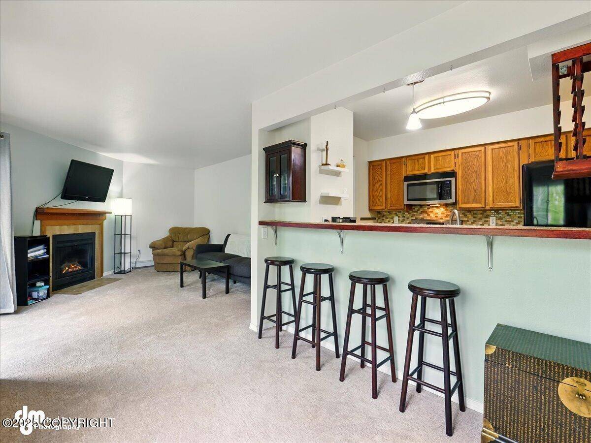 Anchorage, AK 99507,1855 E Tudor RD #C203