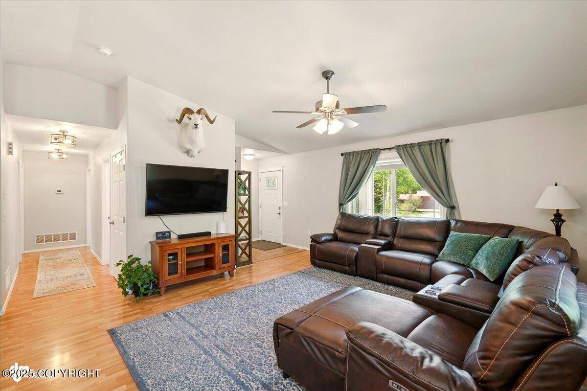 Wasilla, AK 99654,4425 N Cedarwood CIR