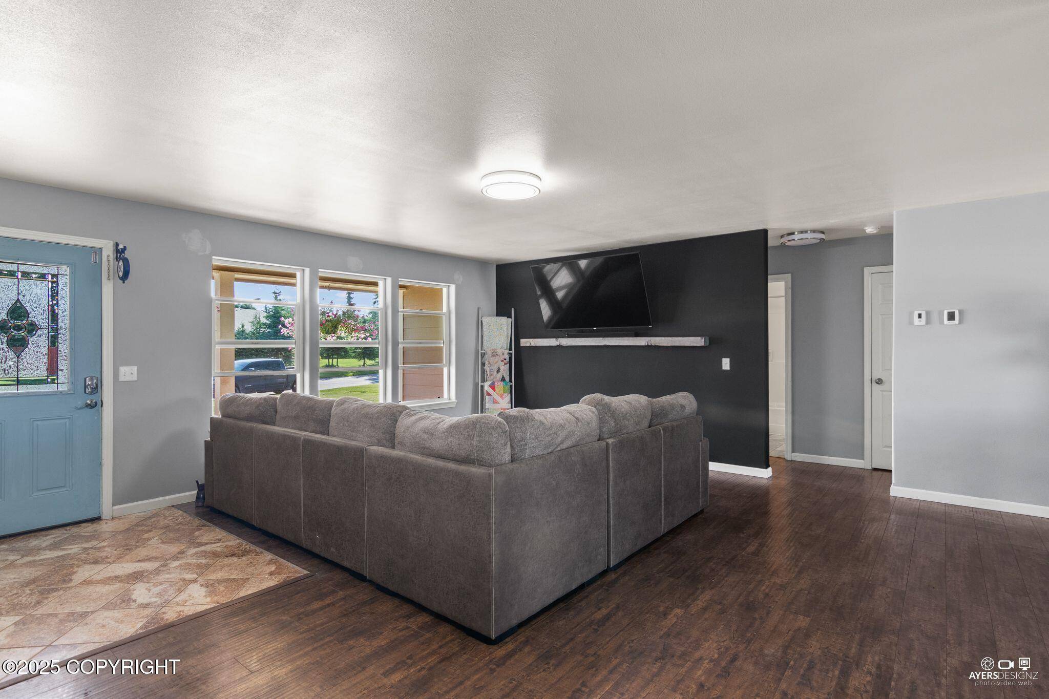 Kenai, AK 99611,1404 Hedley DR