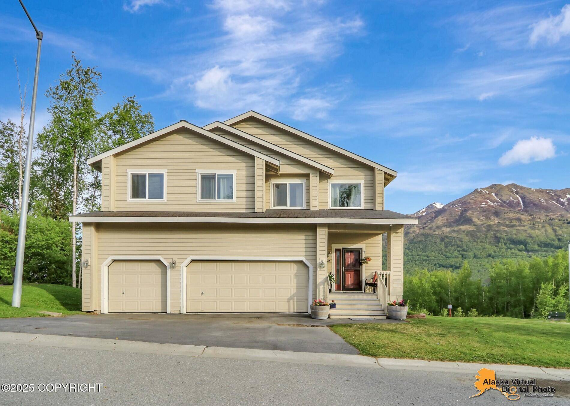 Eagle River, AK 99577,20532 Pine Crest LN