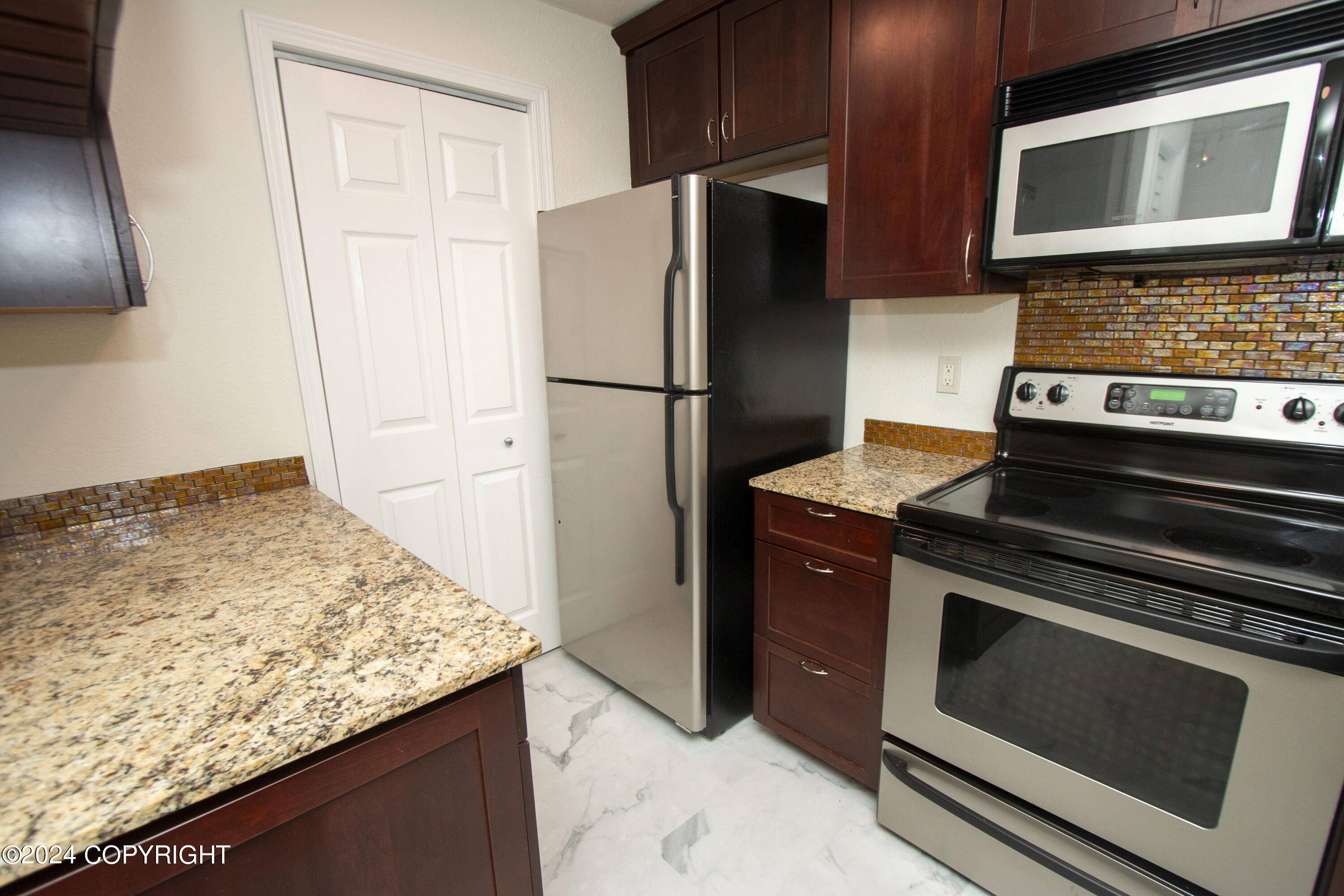 Anchorage, AK 99501,329 E 14th AVE #13