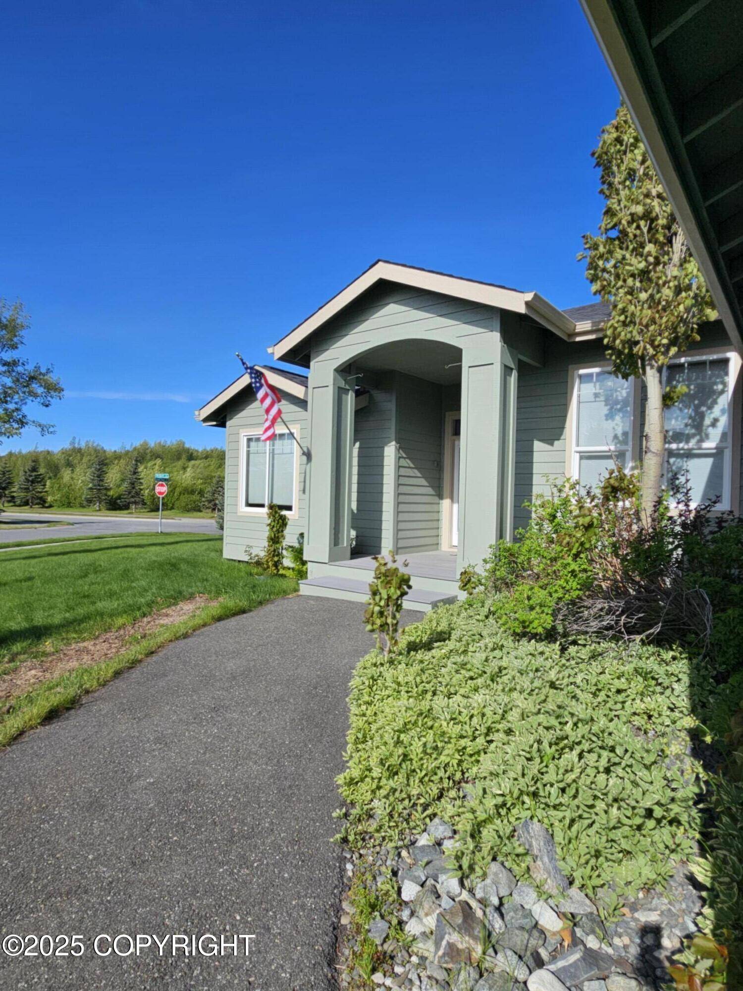 Anchorage, AK 99502,5523 Grand Teton LOOP