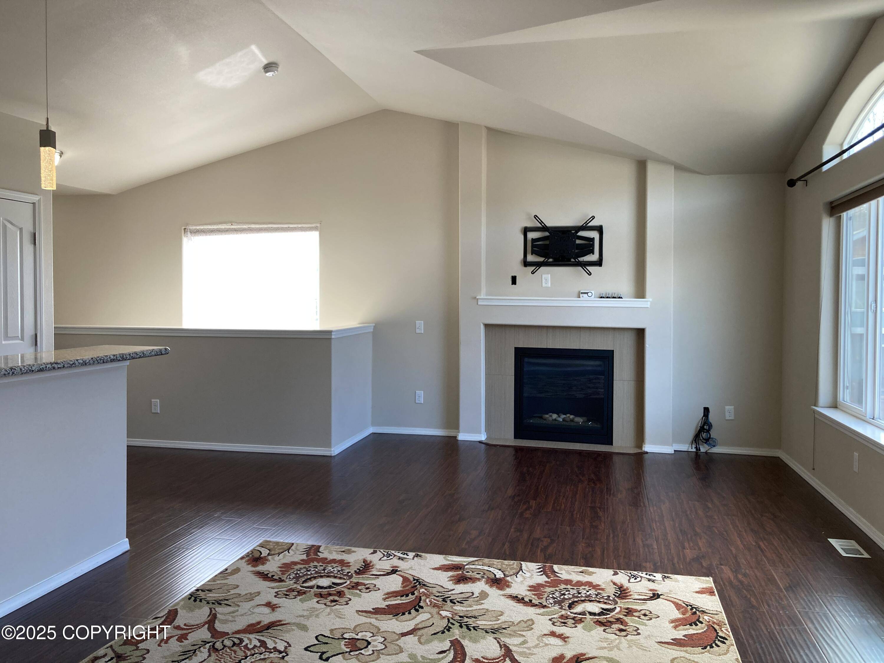 Anchorage, AK 99507,8043 Marsha LOOP #57