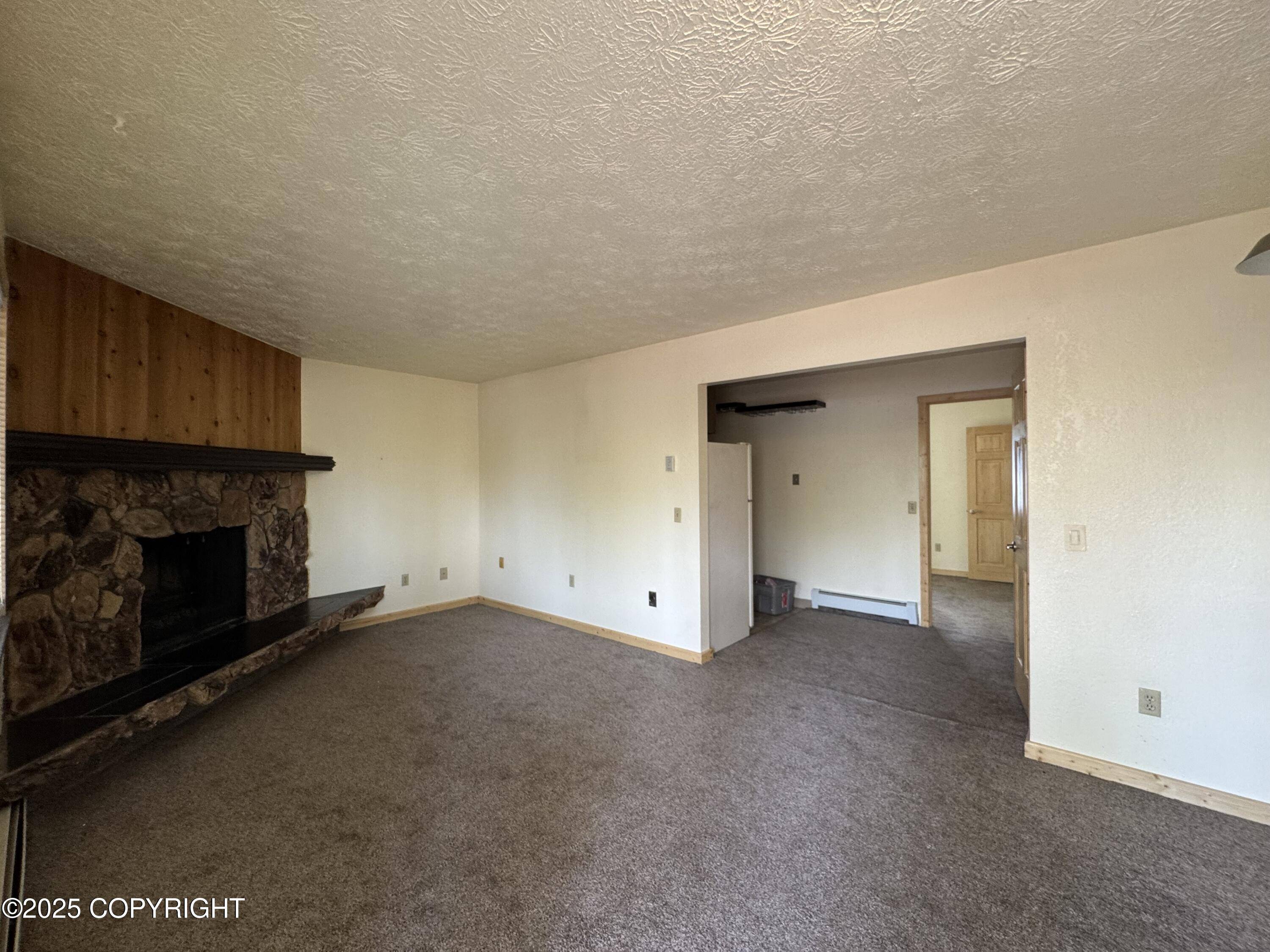 Anchorage, AK 99503,2104 Roosevelt