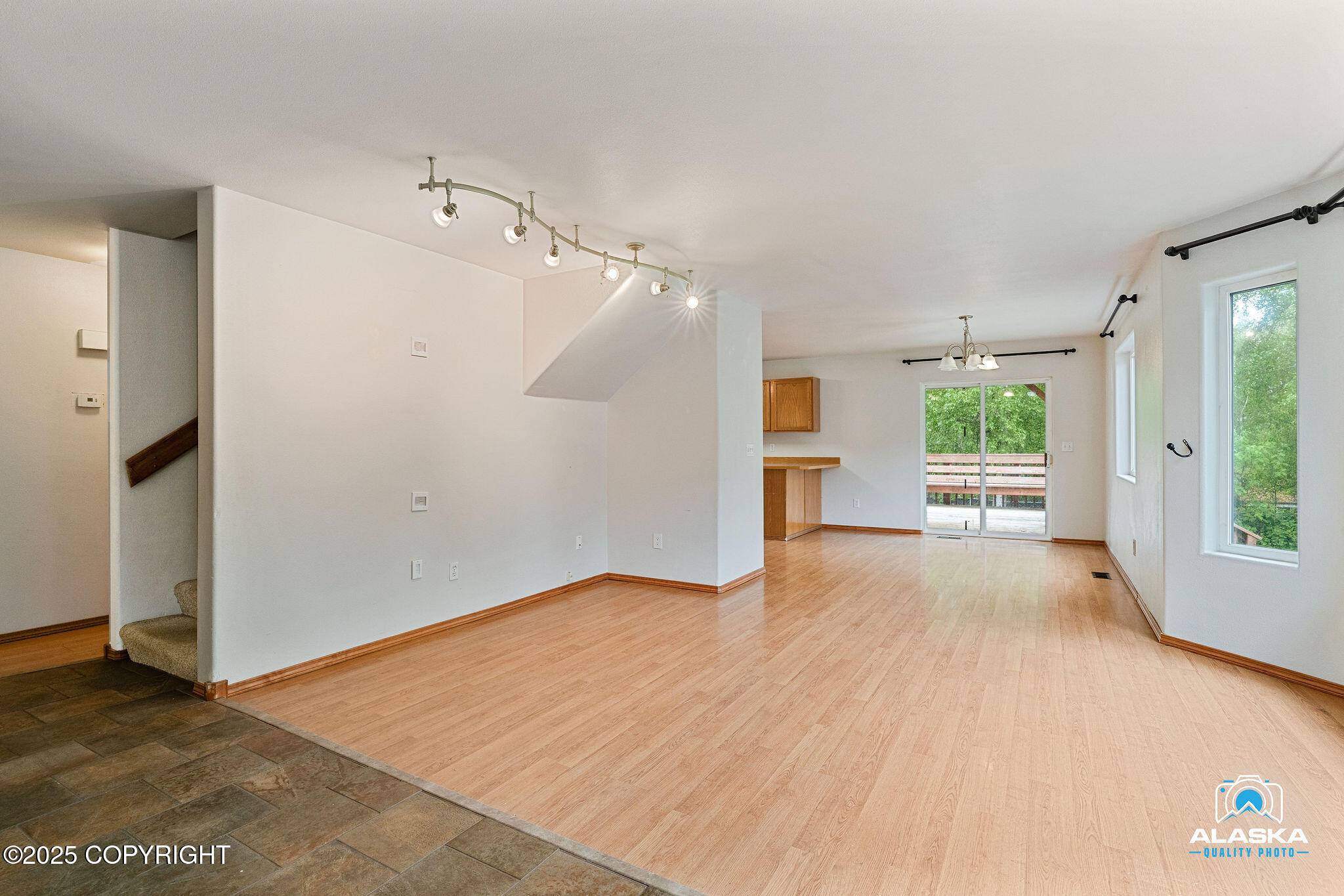 Eagle River, AK 99577,19306 Second ST