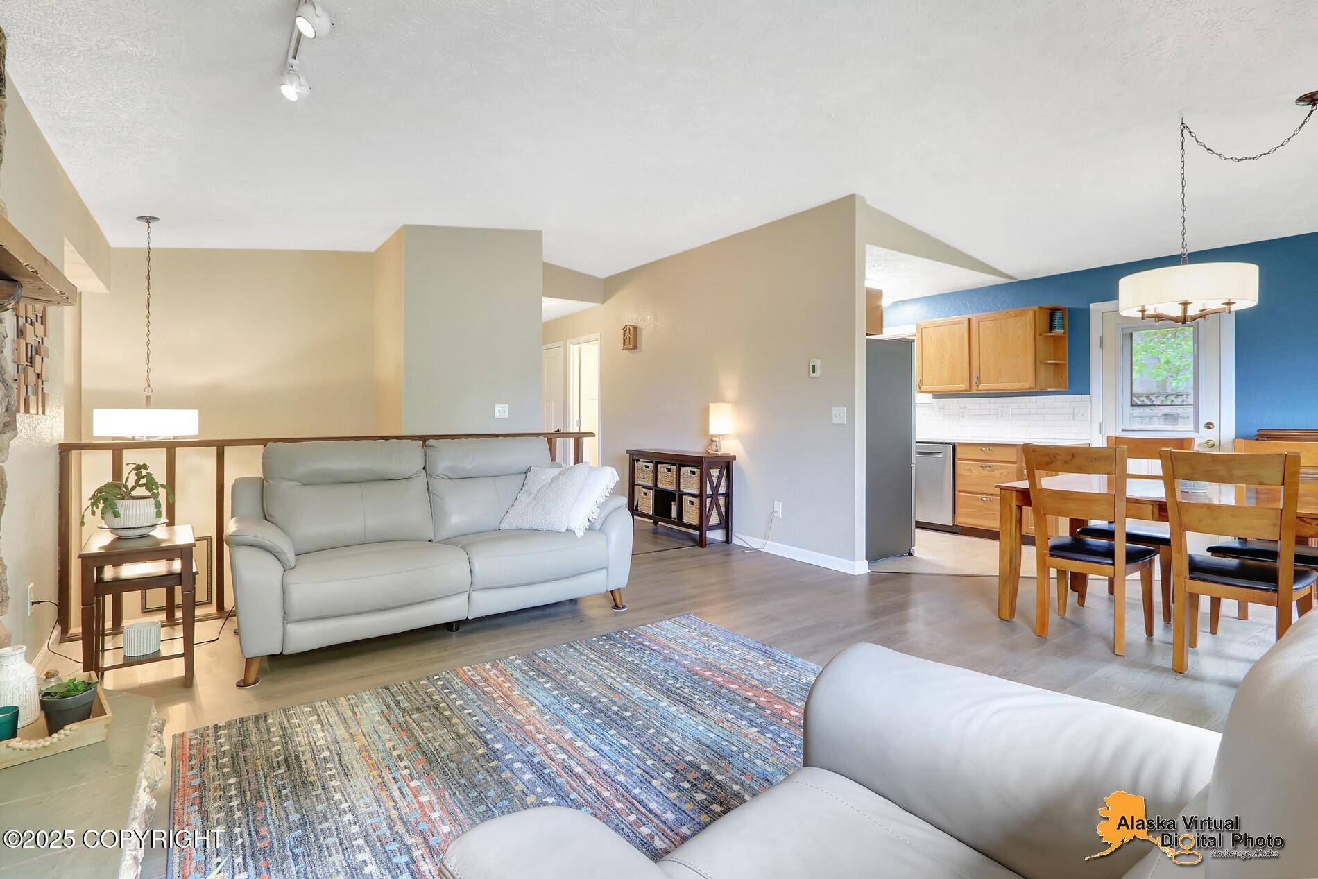 Anchorage, AK 99502,6550 Bridget DR
