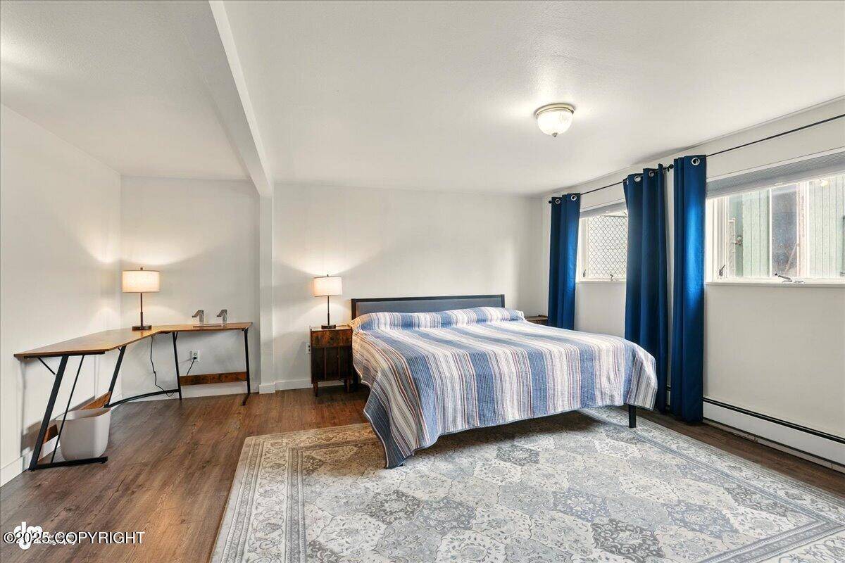 Anchorage, AK 99517,3811 Balchen DR