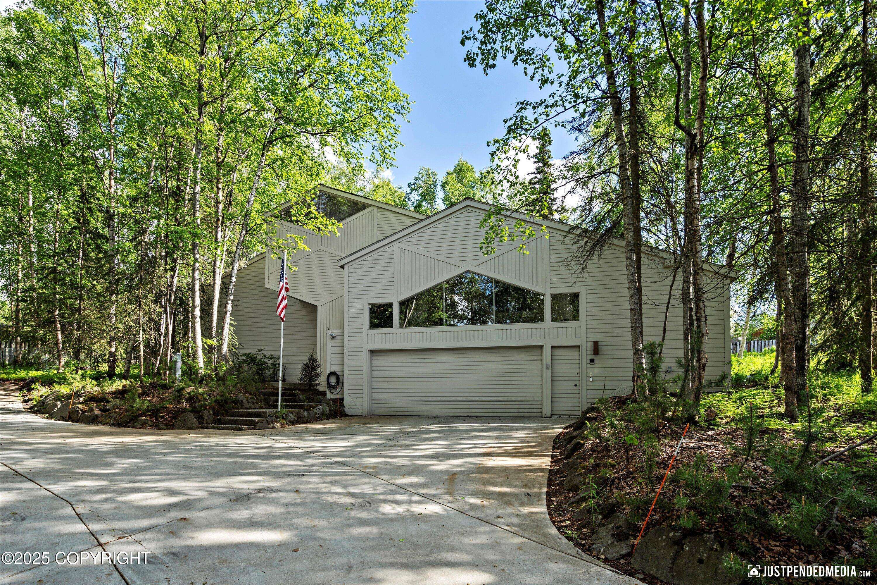 Anchorage, AK 99504,4225 London CIR