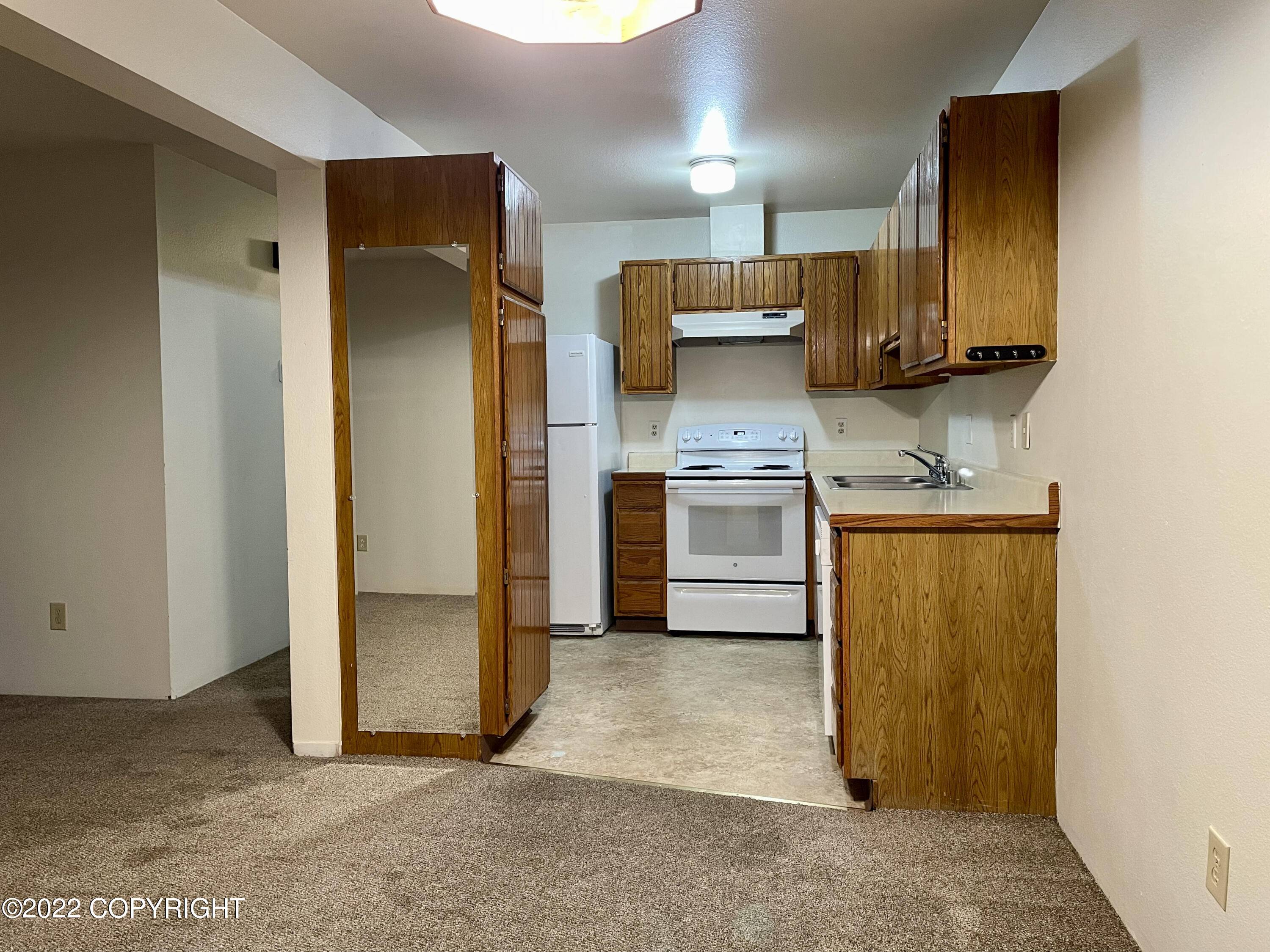 Chugiak, AK 99567,22647 Sherman ST #111