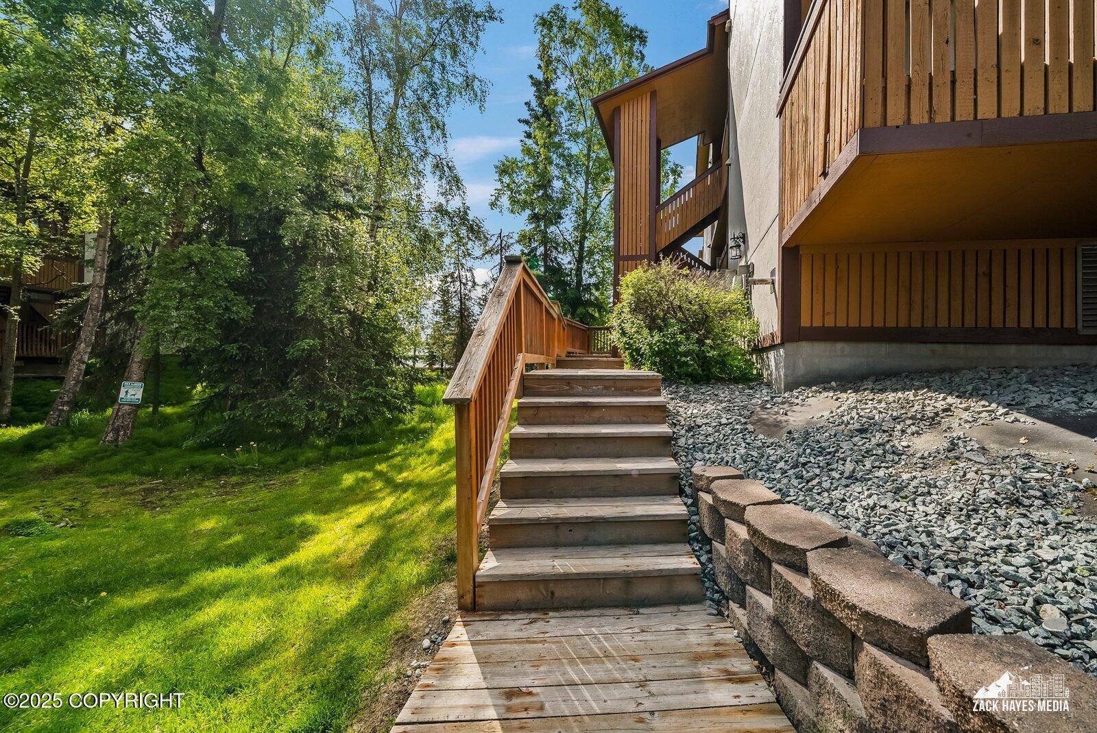 Anchorage, AK 99518,7322 Huntsmen CIR #18D