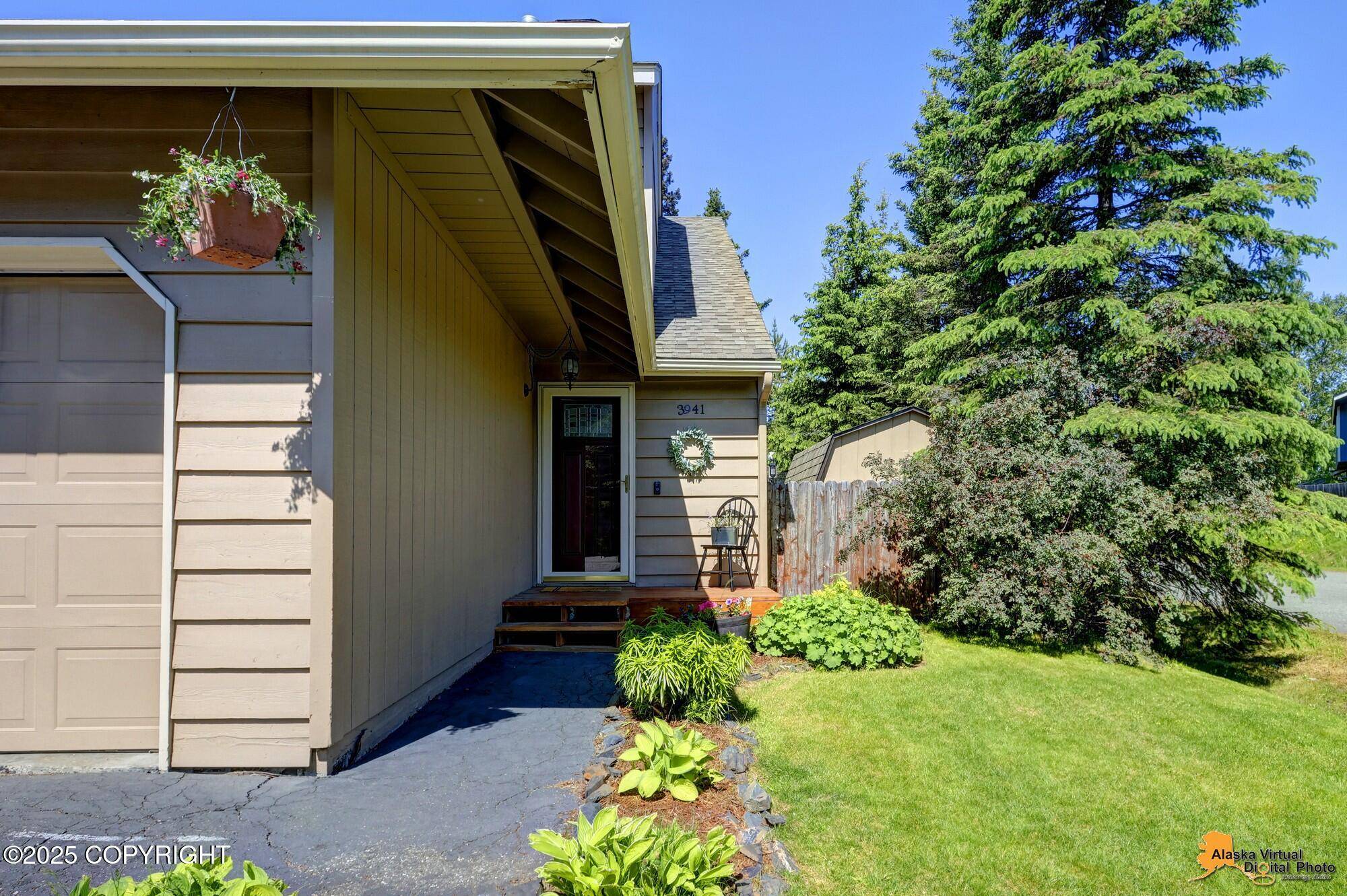 Anchorage, AK 99507,3941 Eric CIR