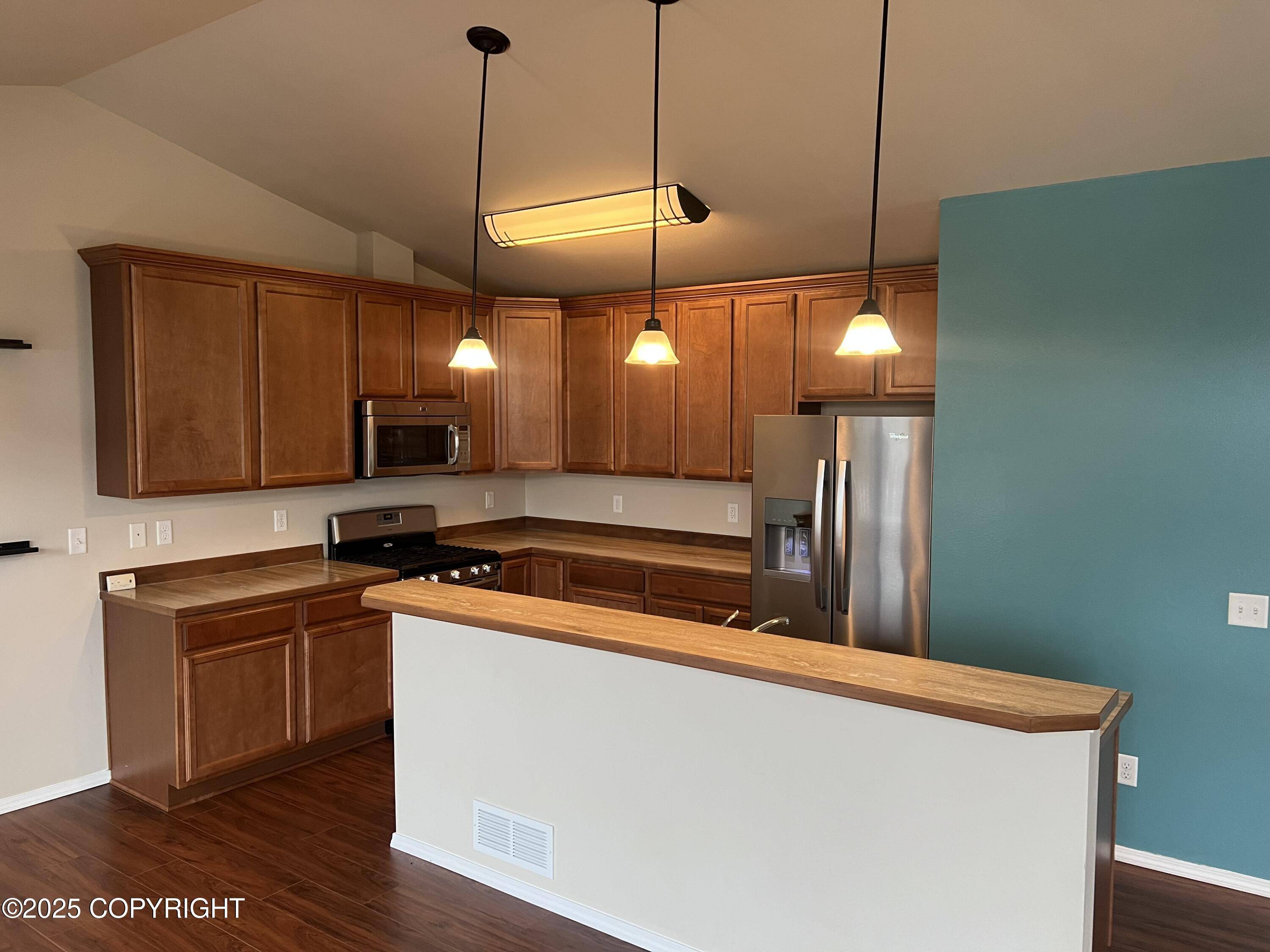 Anchorage, AK 99507,8048 Marsha LOOP
