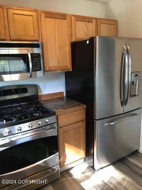 Wasilla, AK 99623,8930 W Emil DR #B
