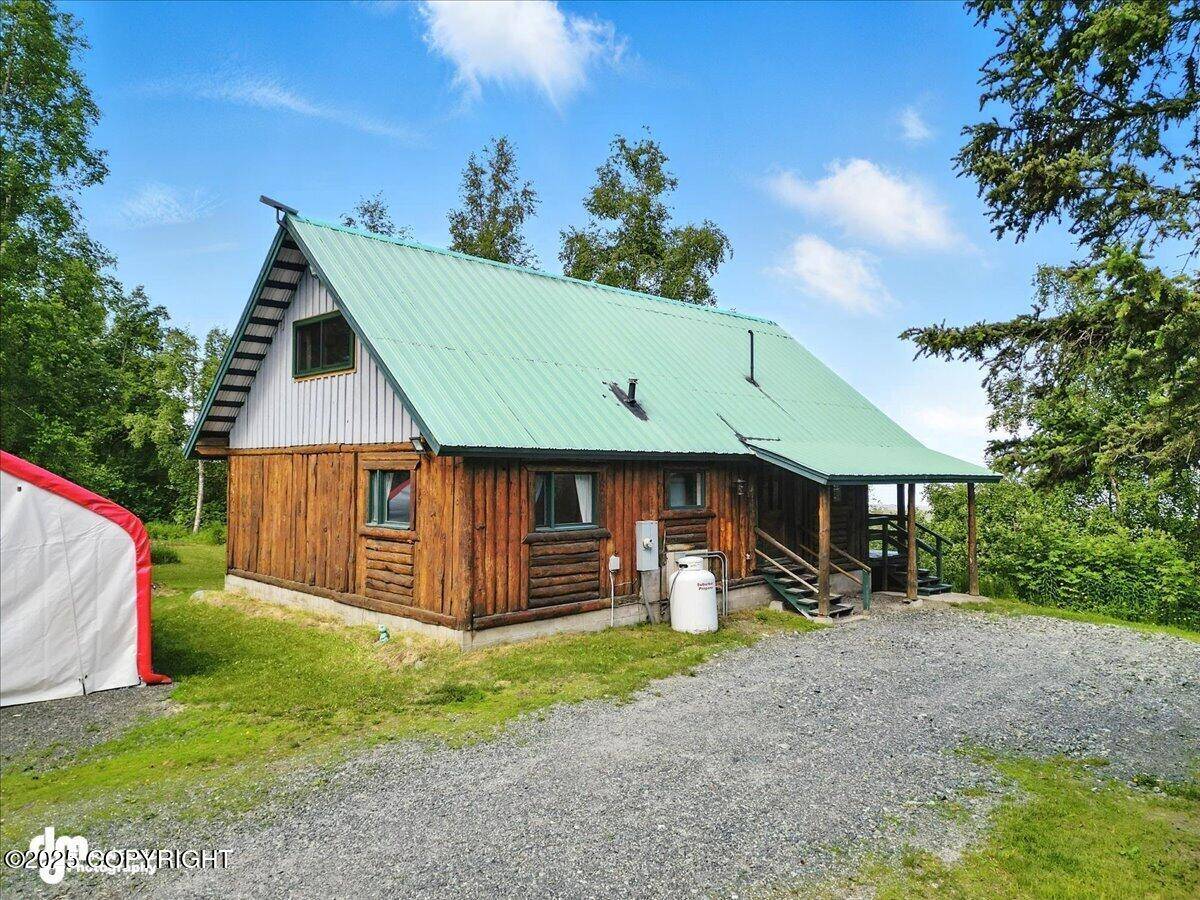Chugiak, AK 99567,22032 Spring Creek LN