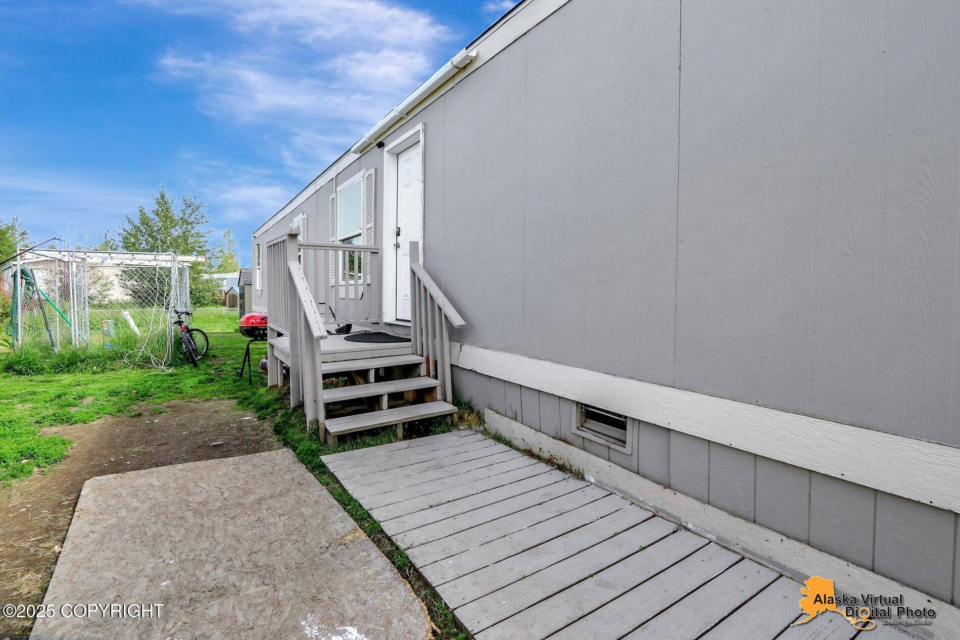 Anchorage, AK 99504,2221 Muldoon RD #695