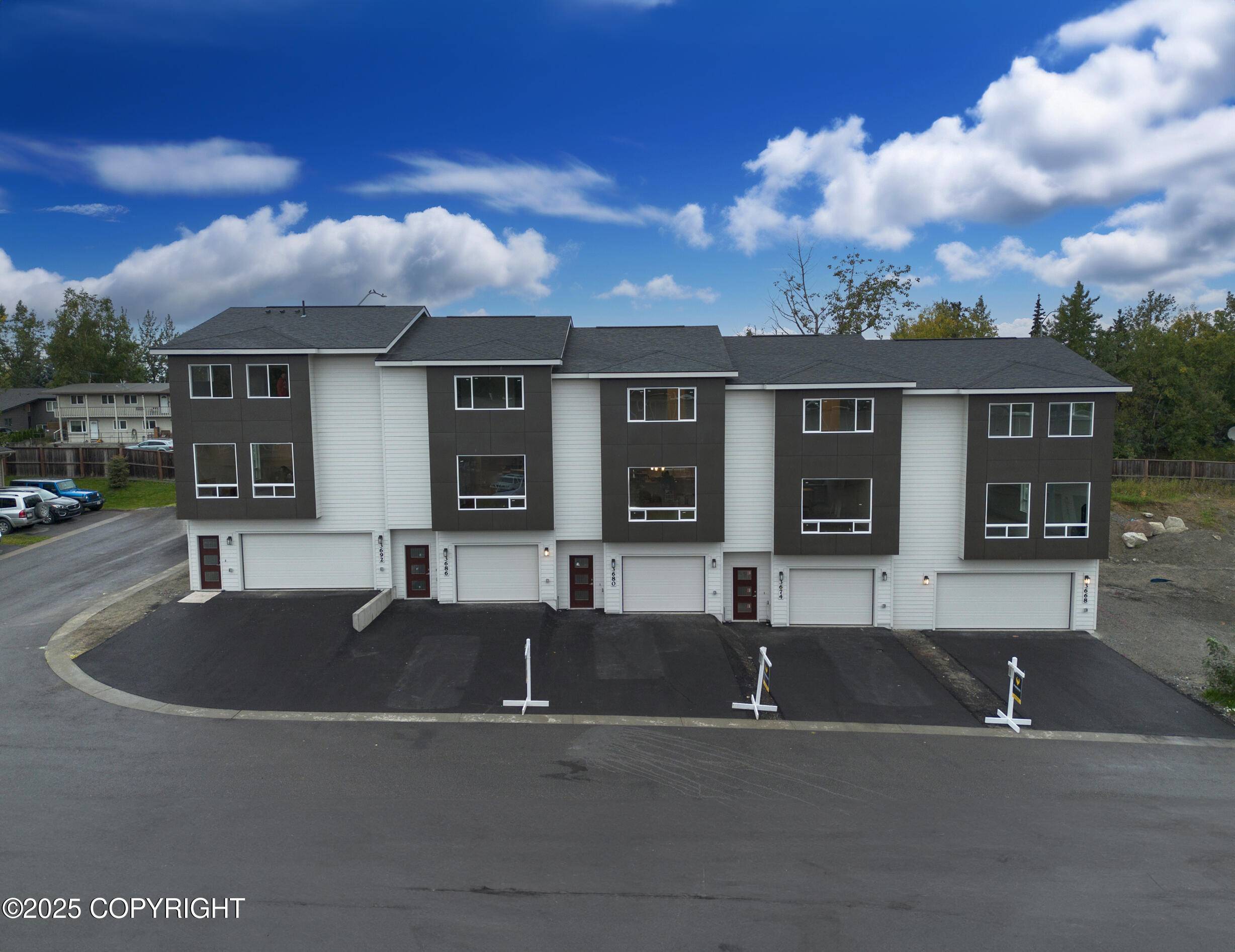 Anchorage, AK 99504,3680 LIttle Bear PL #8