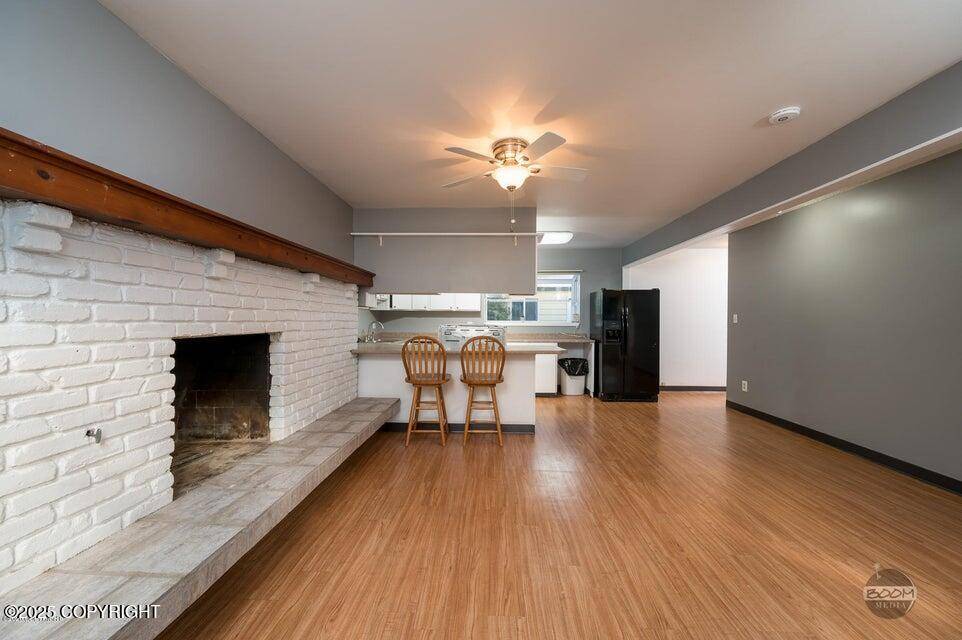 Anchorage, AK 99508,1713 Northwestern AVE #1A