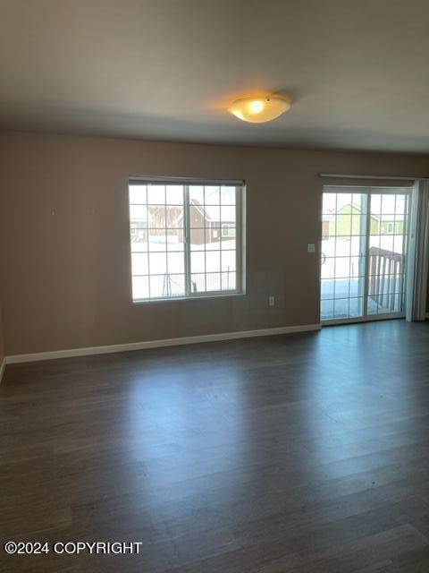 North Pole, AK 99705,1972 Sunlit Fields CT