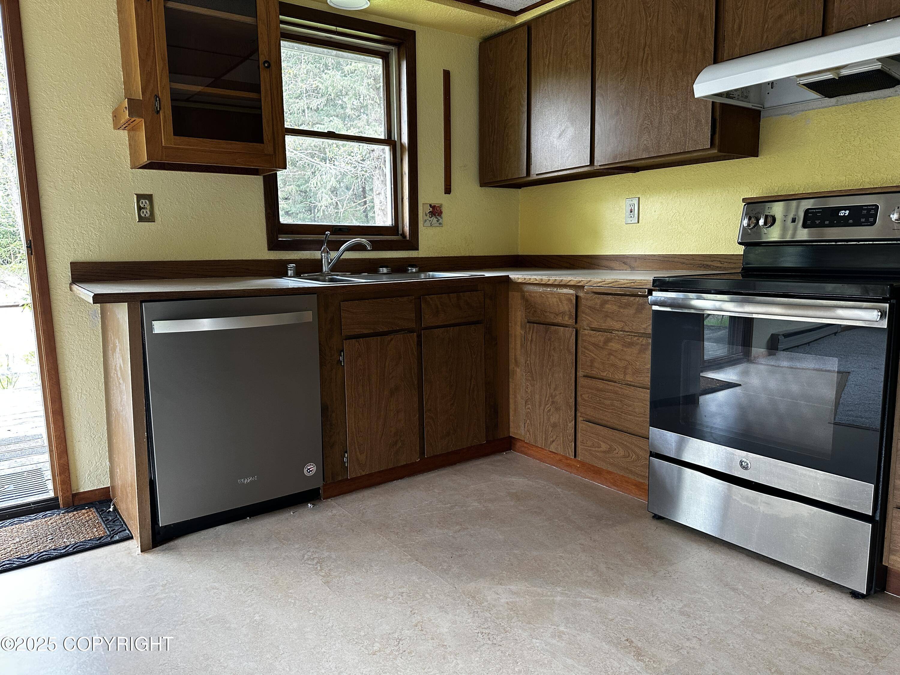 Juneau, AK 99801,9238 Emily WAY