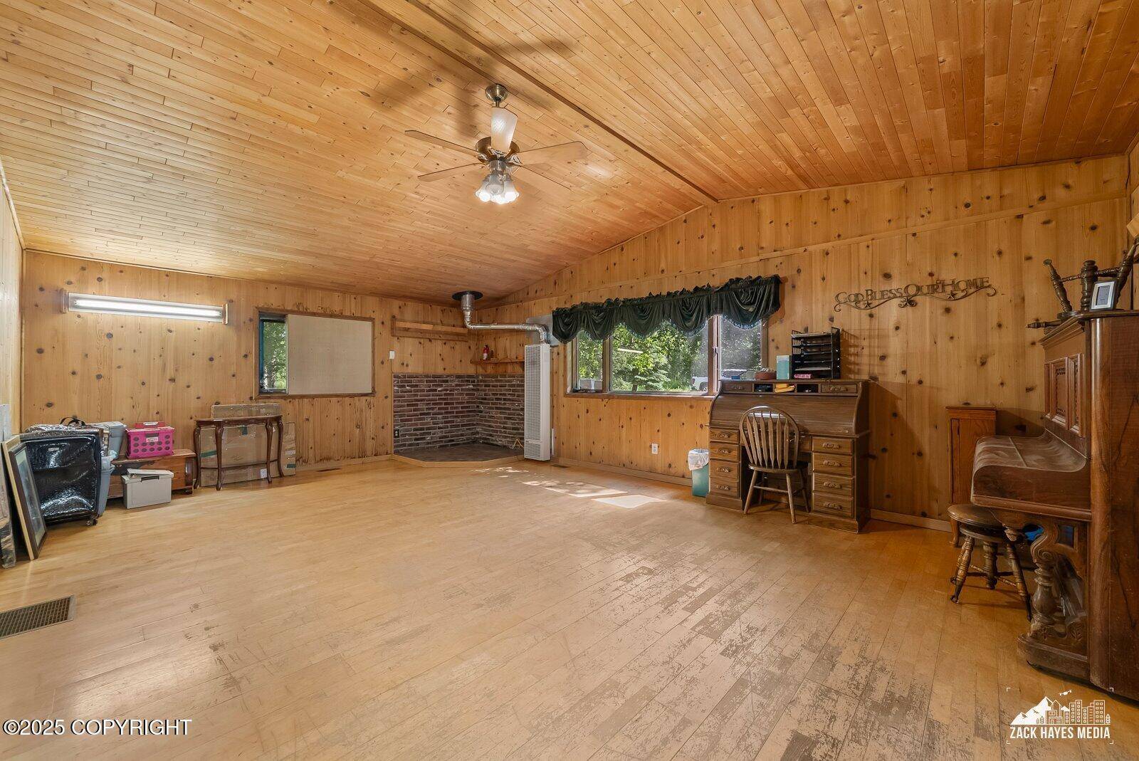 Palmer, AK 99645,7051 E Lower Mesa DR