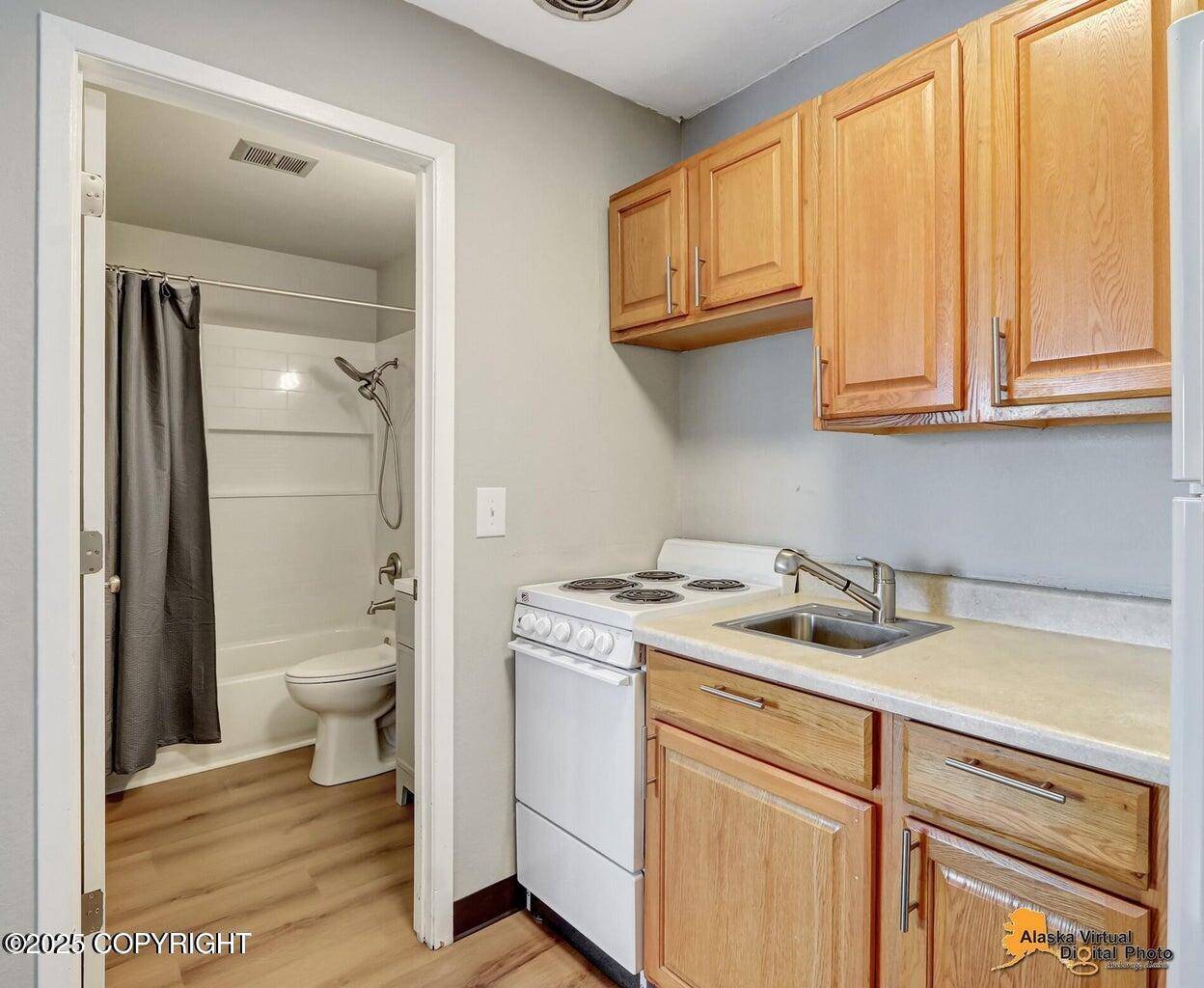 Anchorage, AK 99508,128 N Klevin ST #K