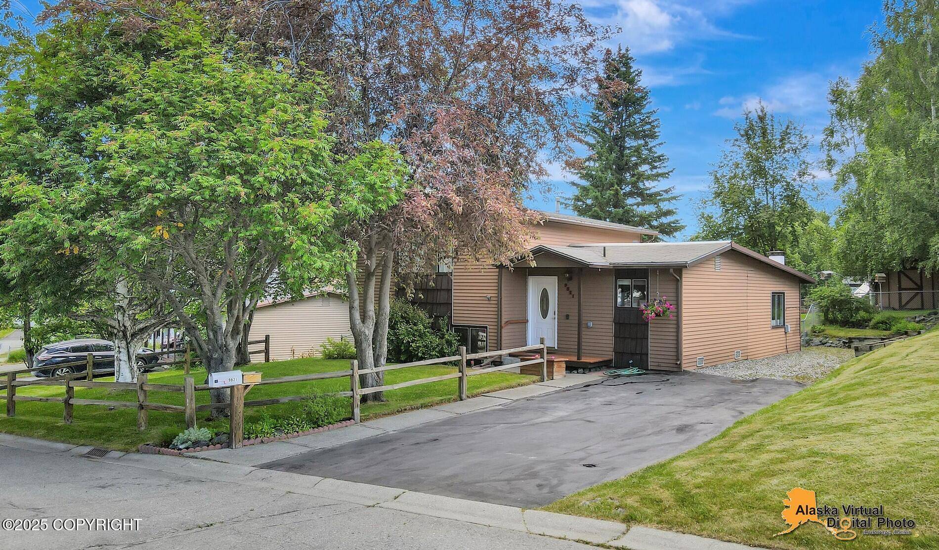 Anchorage, AK 99515,9821 Whitefish CIR