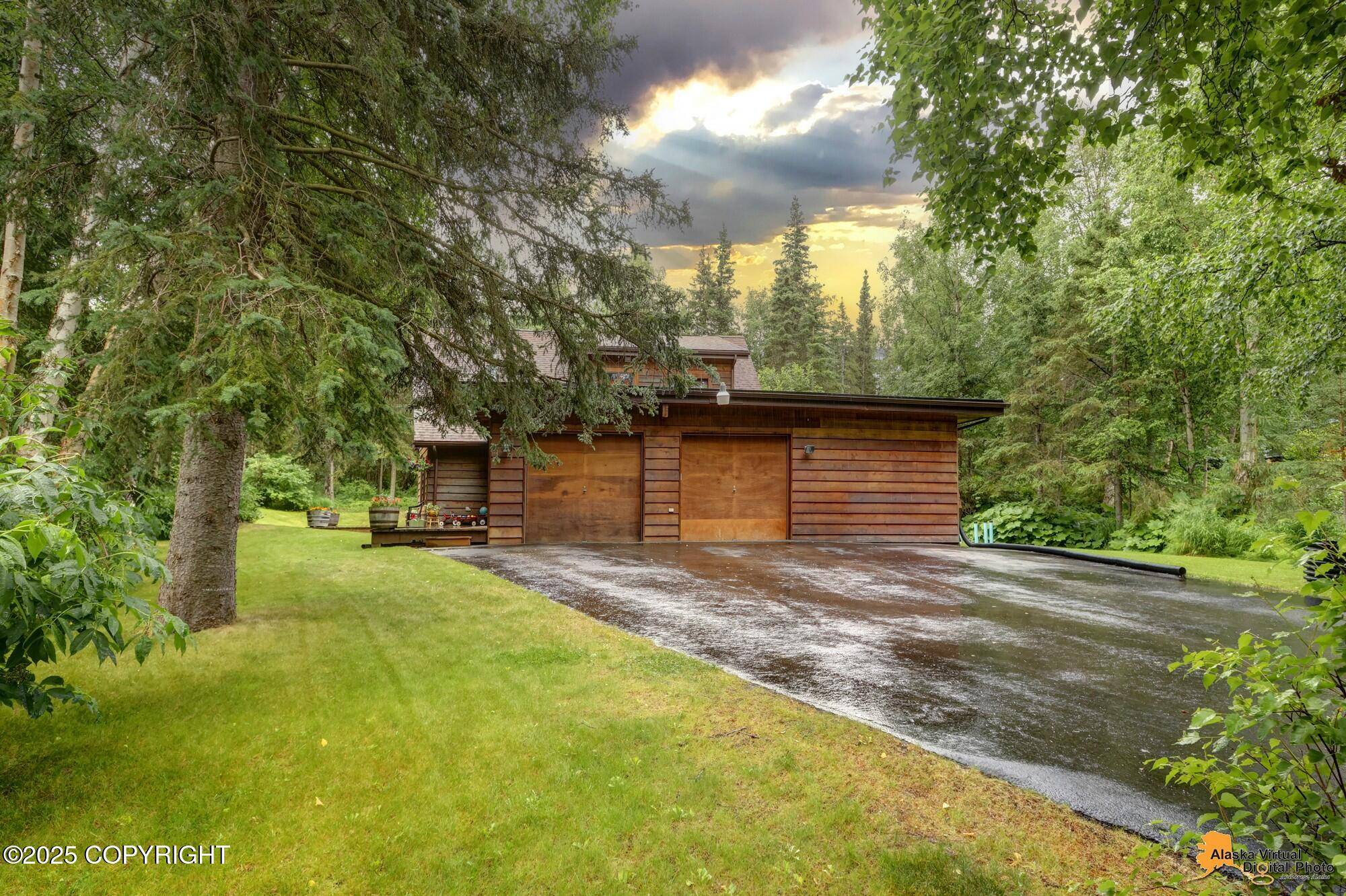 Anchorage, AK 99516,13345 Ridgewood CIR