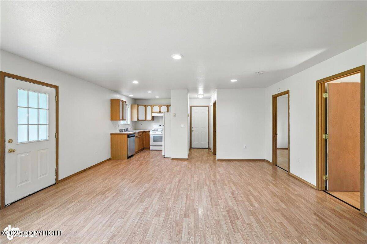 Wasilla, AK 99623,6710 W Joes DR