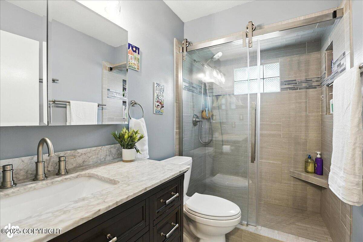 Anchorage, AK 99504,2924 Carnaby WAY