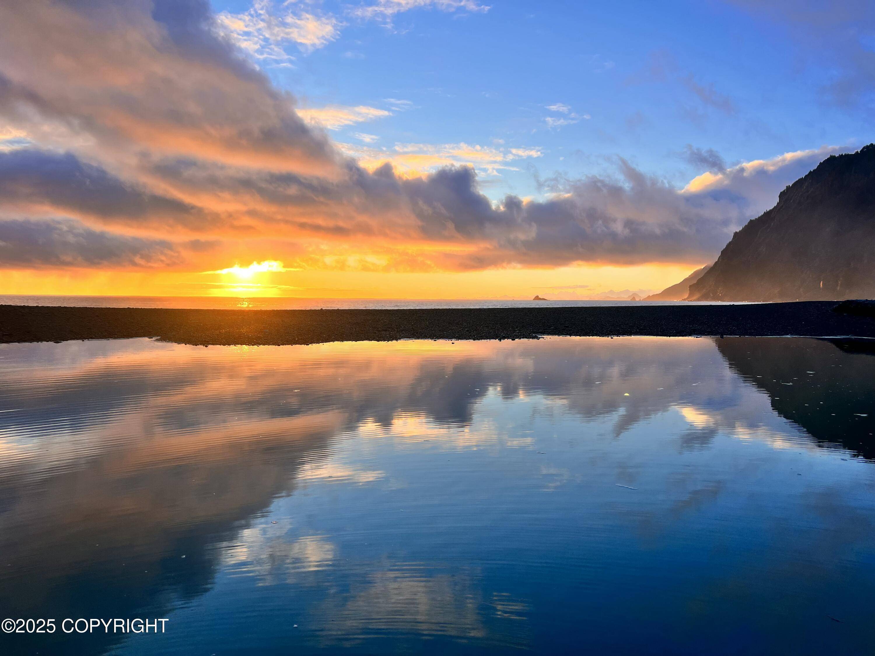 Seward, AK 99664,123 N Little Johnstone Lake Way