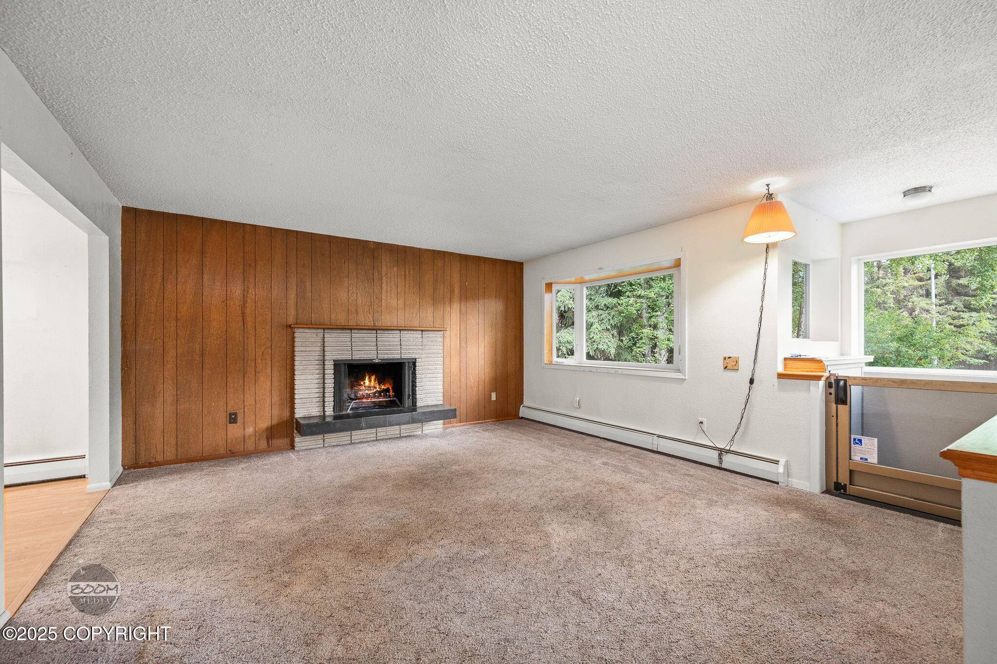 Anchorage, AK 99503,5000 Nottingham WAY