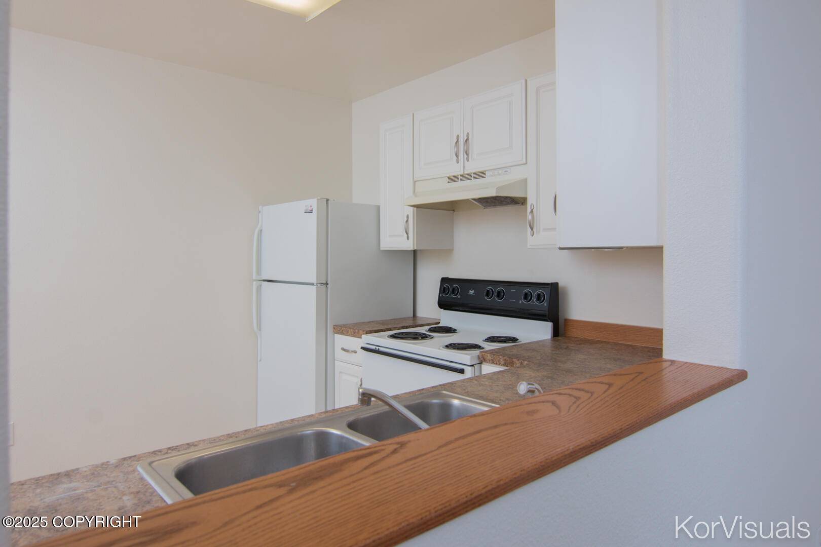 Wasilla, AK 99654,2030 N Lucille ST #B8