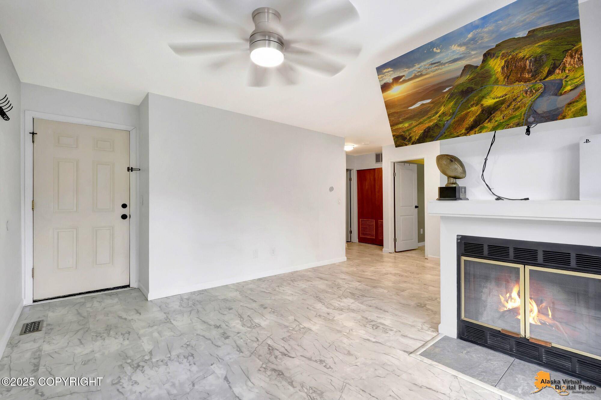 Anchorage, AK 99518,7260 Huntsmen CIR #2B