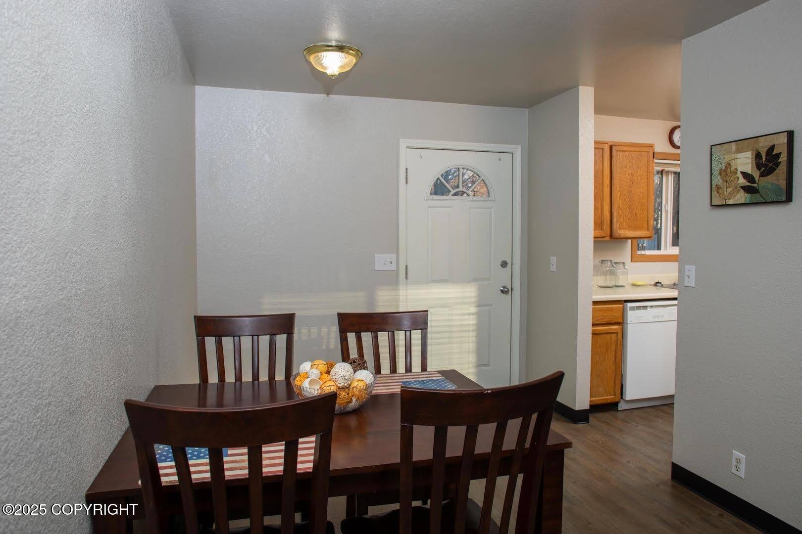 Wasilla, AK 99654,2651 E Quiet CIR #A4