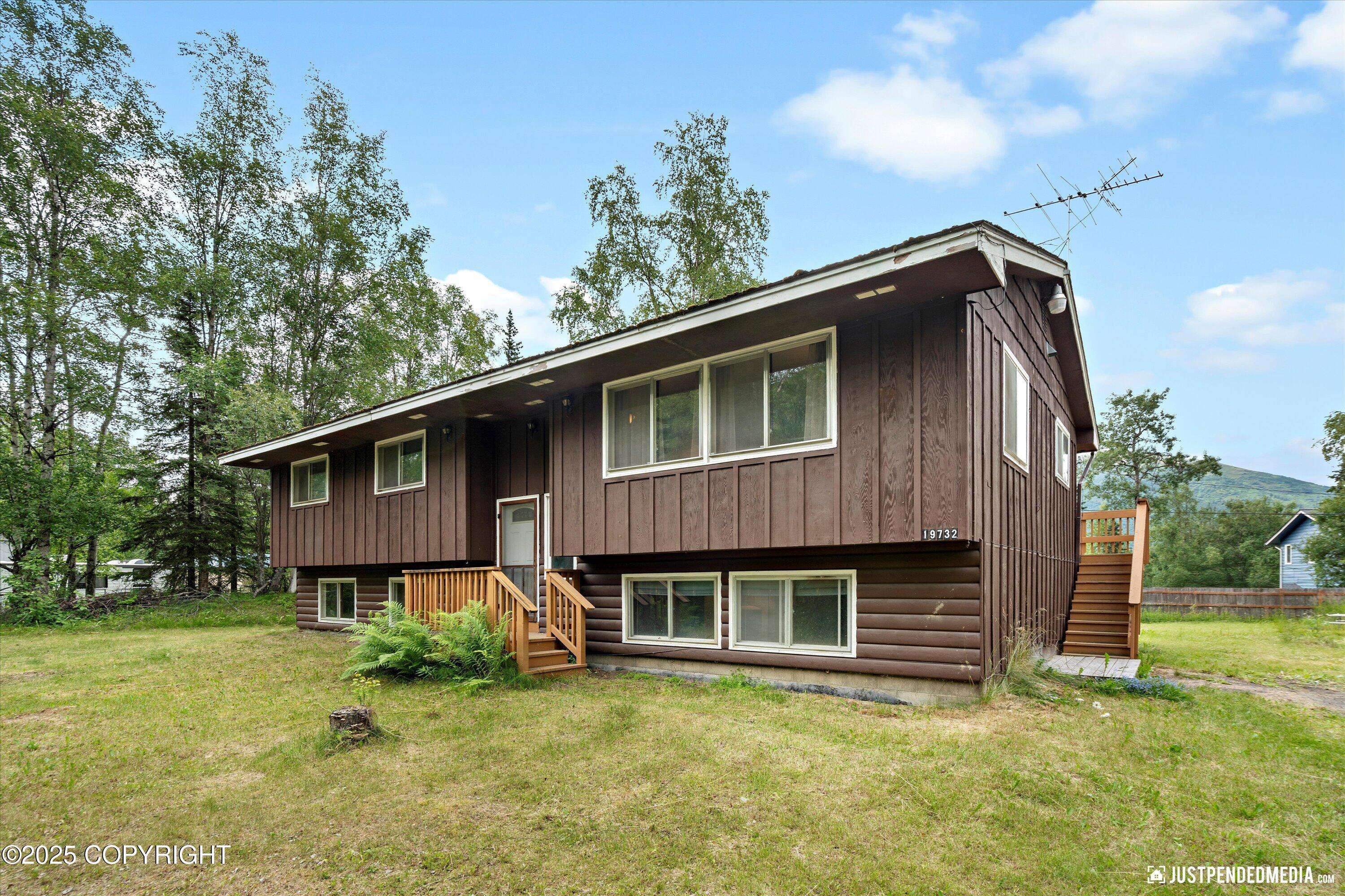 Eagle River, AK 99577,19732 Second ST