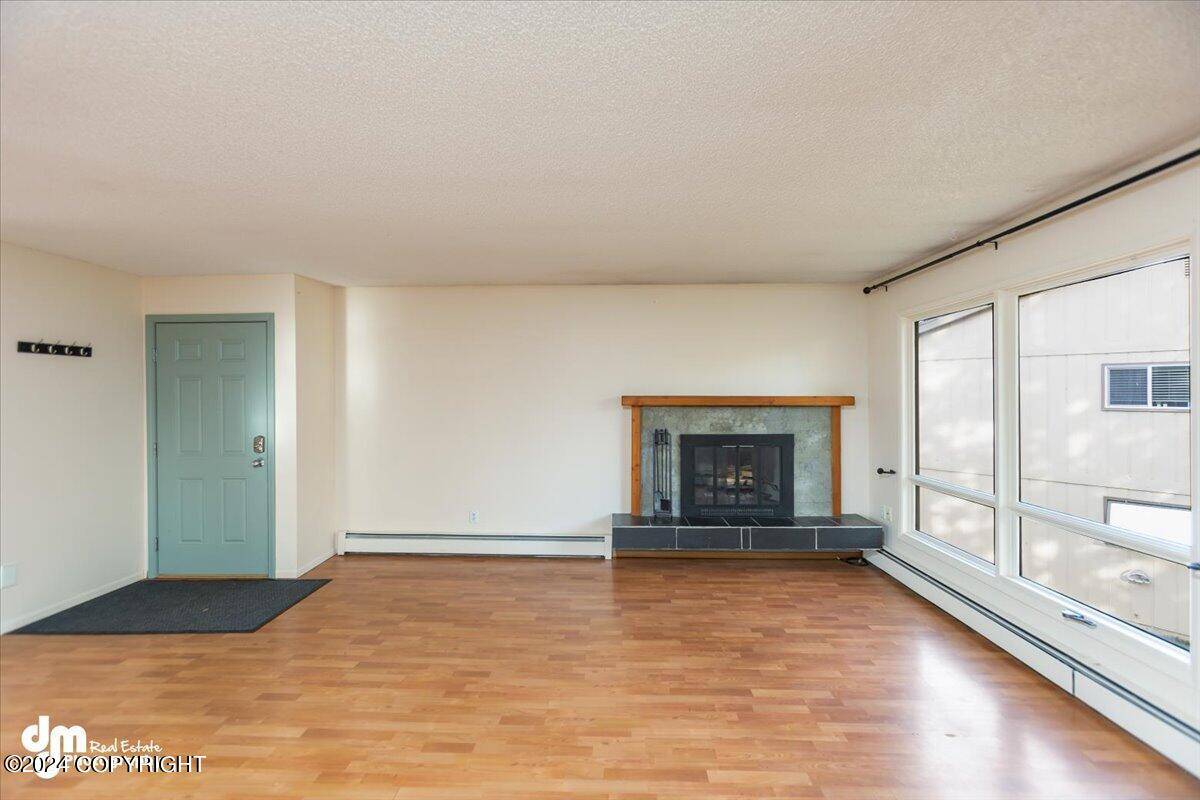 Anchorage, AK 99517,2320 McRae RD #7